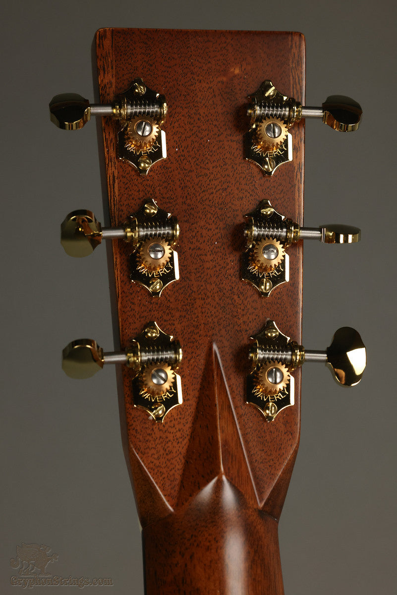 Martin OM-28 Modern Deluxe Steel Sting Acoustic Guitar - New