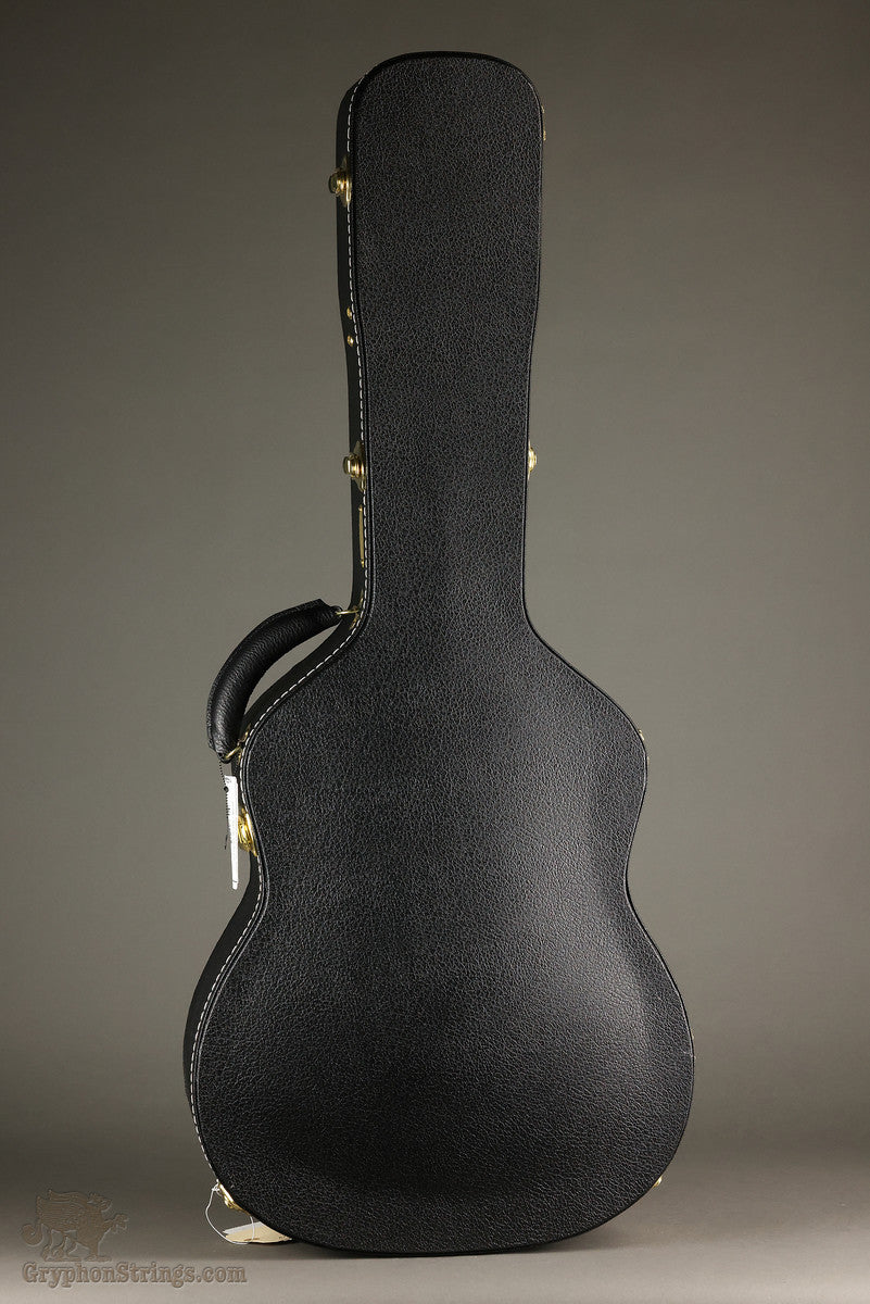 Martin 000-28 Modern Deluxe Steel String Acoustic Guitar - New