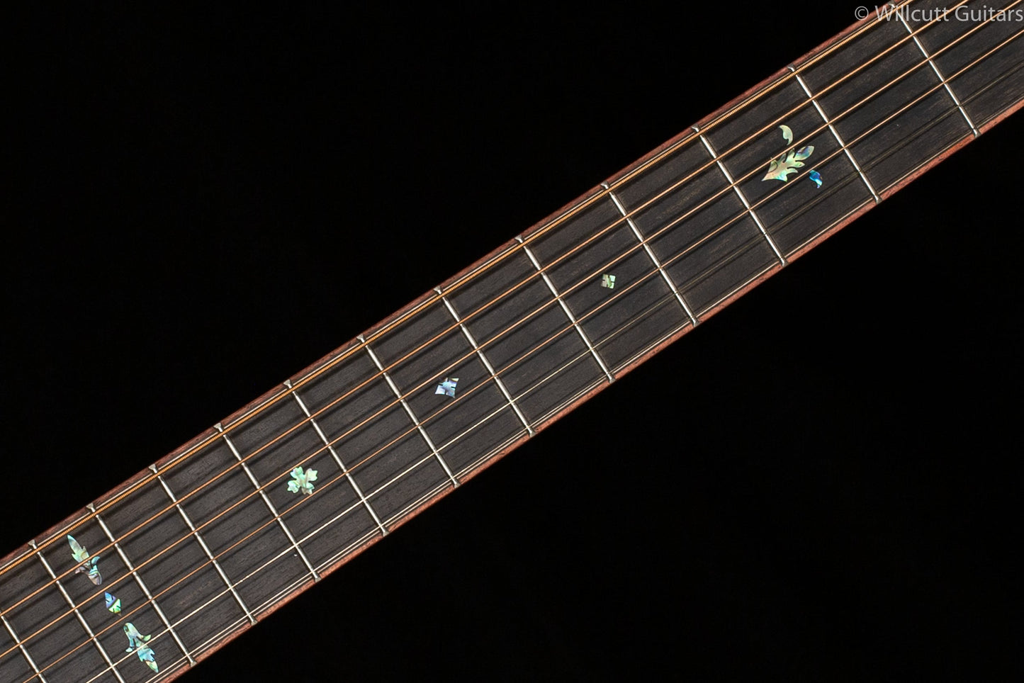 Martin Custom SFG GP14F, Cutaway, Claro Walnut