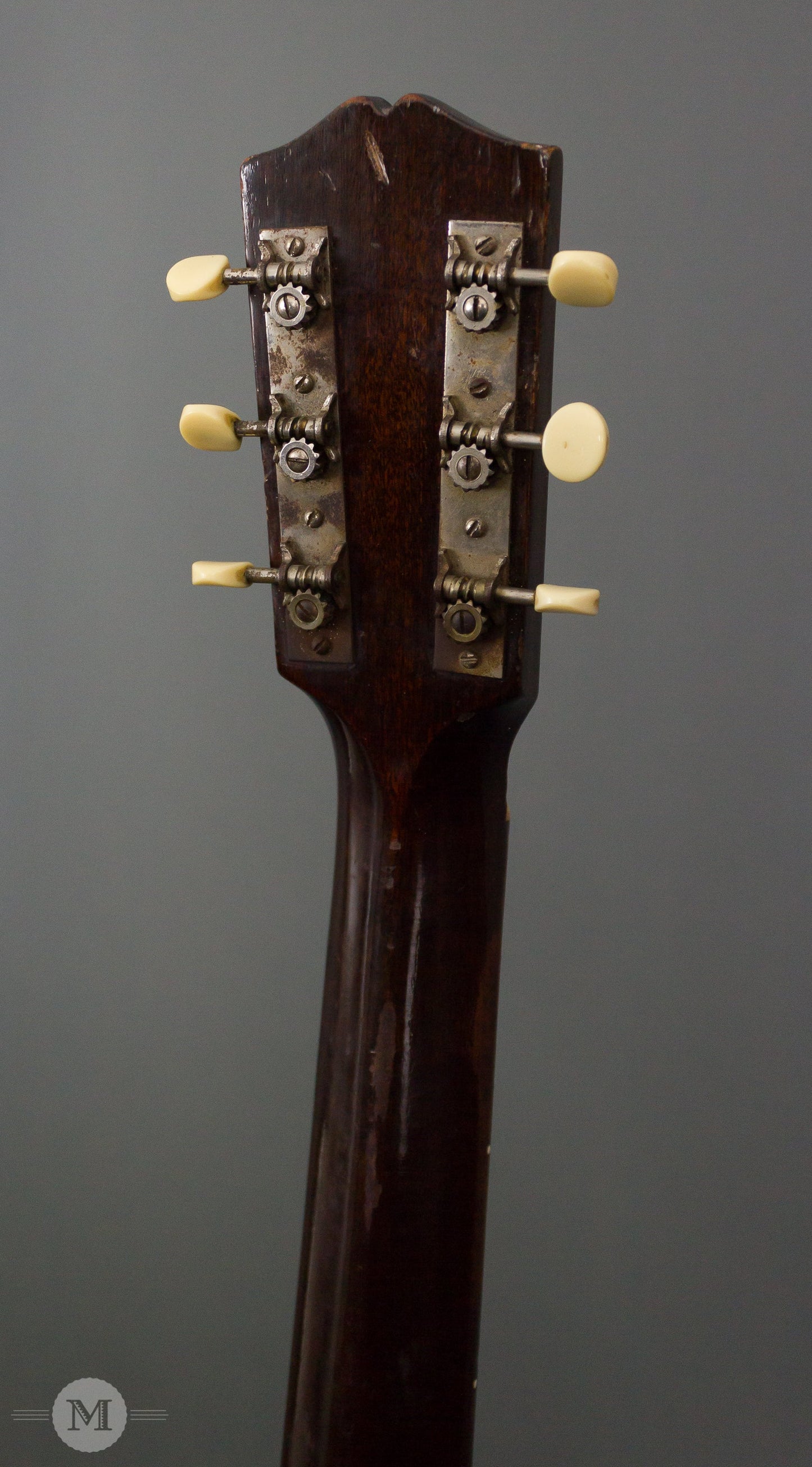 Gibson Acoustic Guitars - 1939 J-35