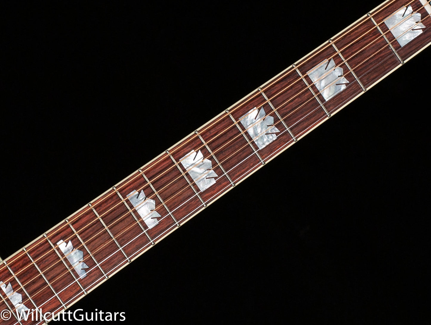 Gibson Custom Shop SJ-200 Original Willcutt Exclusive Red Spruce Ebony (103)