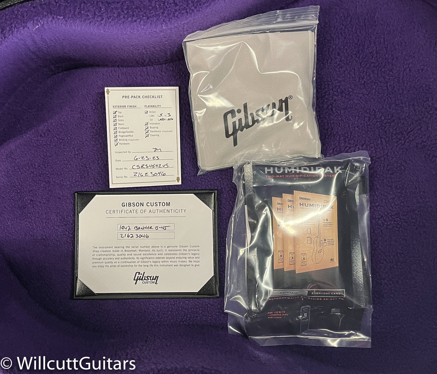 Gibson Custom Shop 1942 Banner J-45 Vintage Sunburst (046)