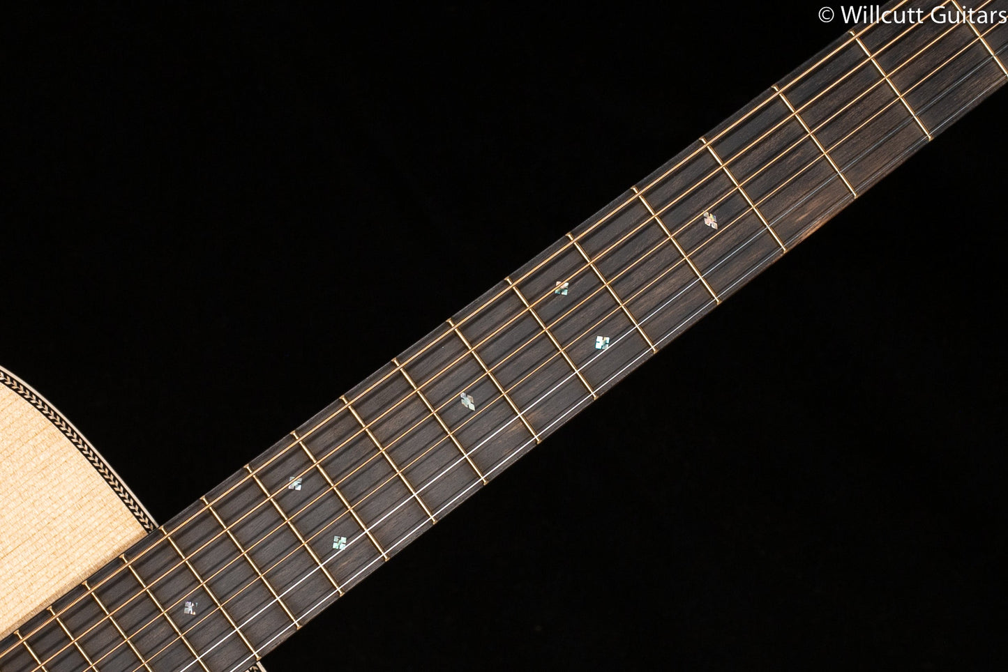 Martin 000-28 Modern Deluxe (738)