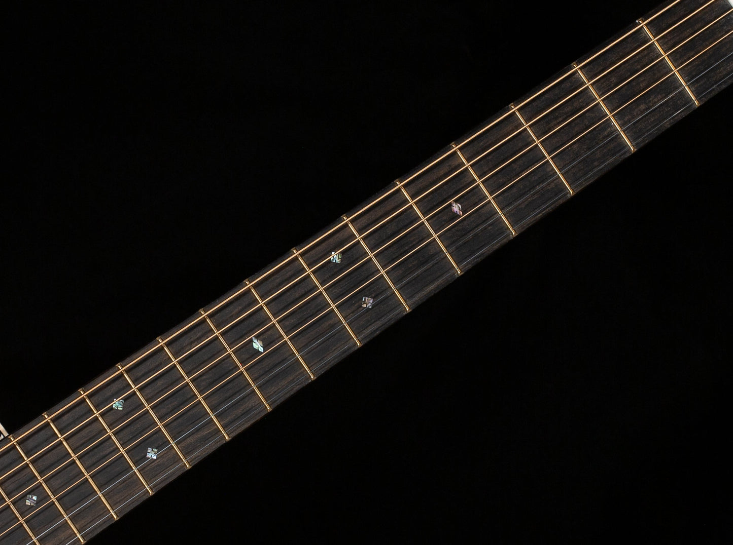 Martin 000-28E Modern Deluxe (263)