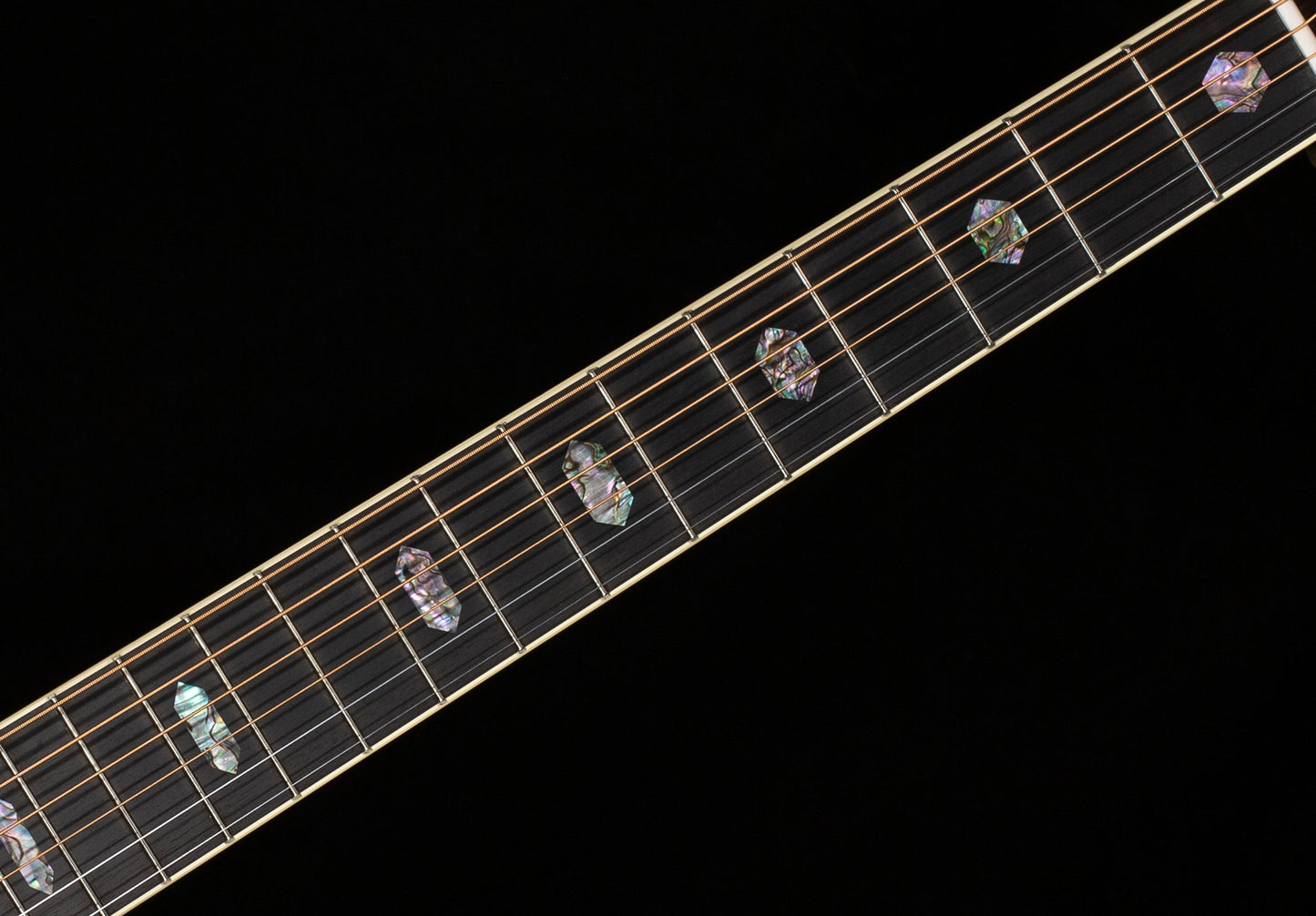 Martin D-41 Sunburst 2025 Spec (458)