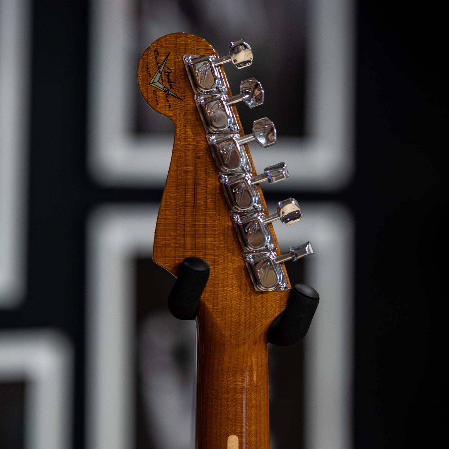 Fender Custom Shop Roasted Custom Deluxe Stratocaster NOS - Black