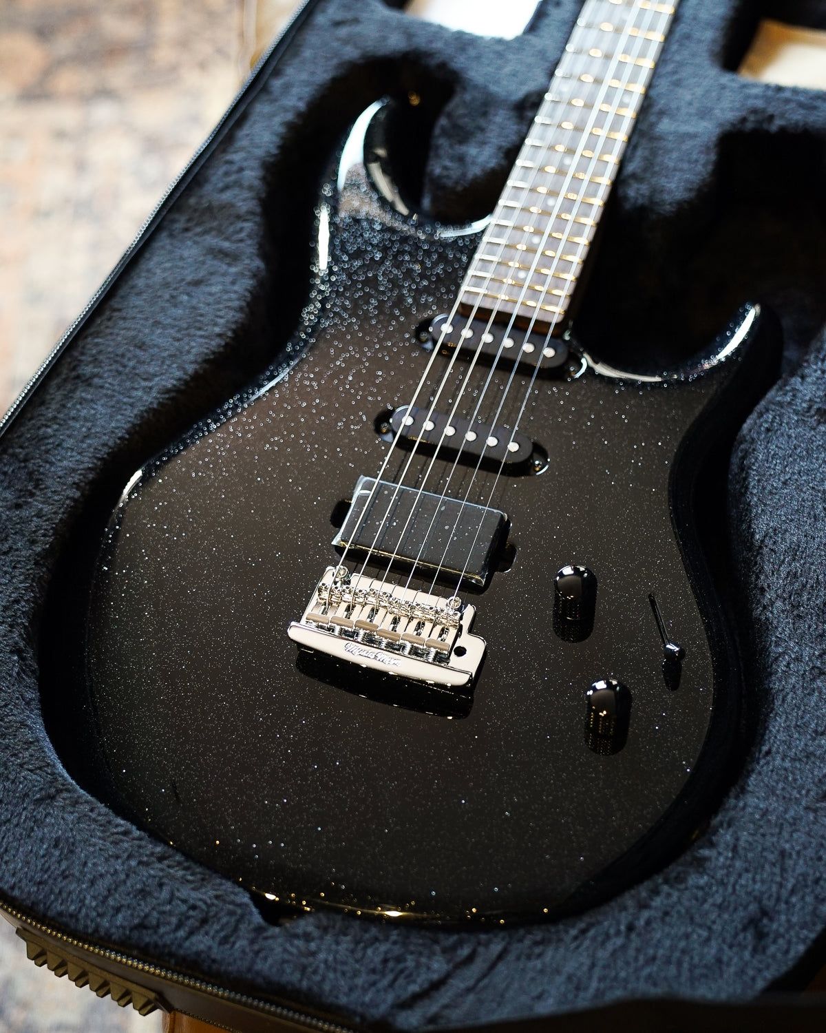 Music Man Luke 4 HSS - Black Sparkle