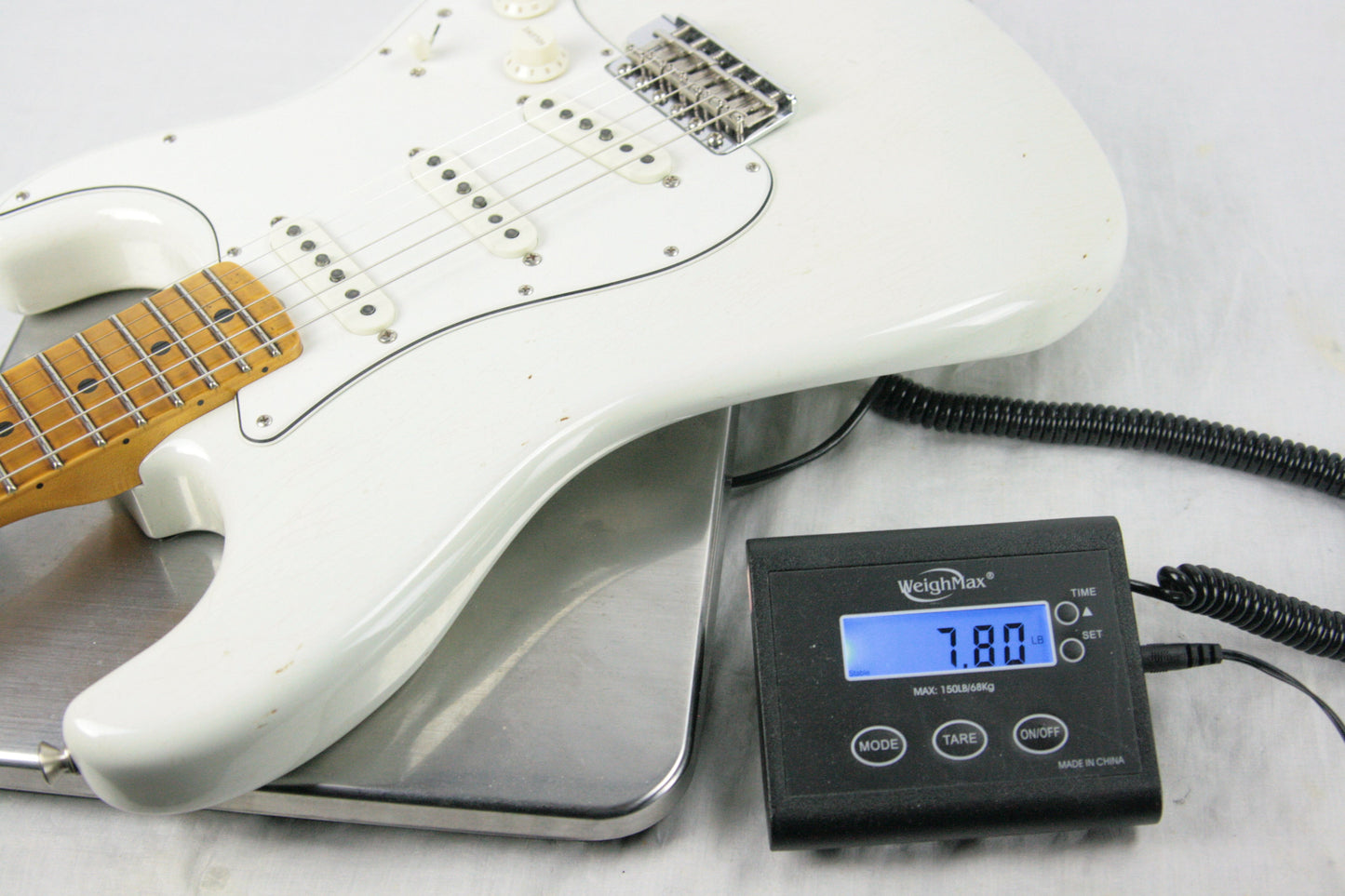 2018 Fender Custom Shop Jimi Hendrix Voodoo Child Stratocaster Journeyman Relic White Strat Maple Cap Neck