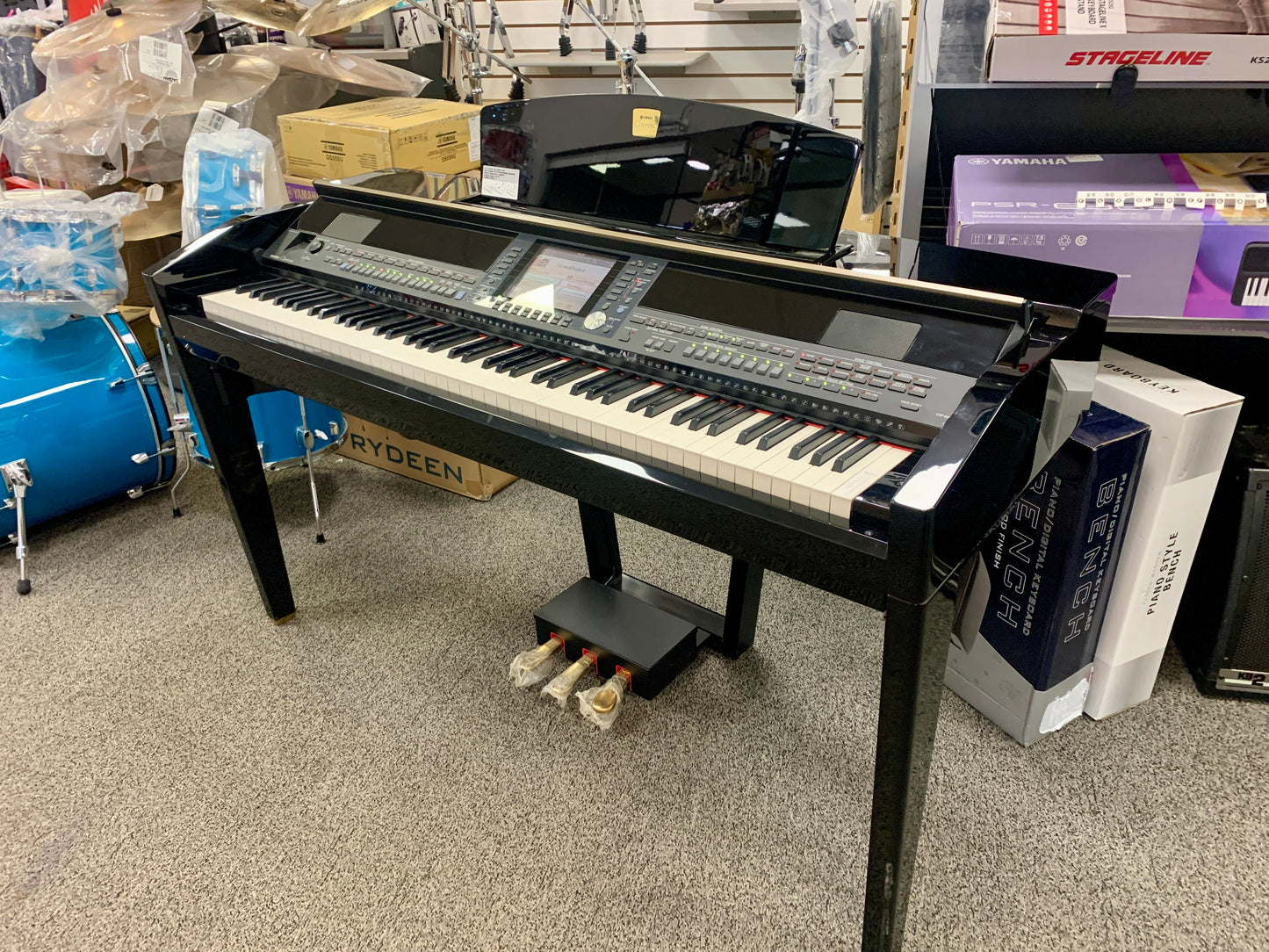 Used Yamaha CVP-509 Digital Piano