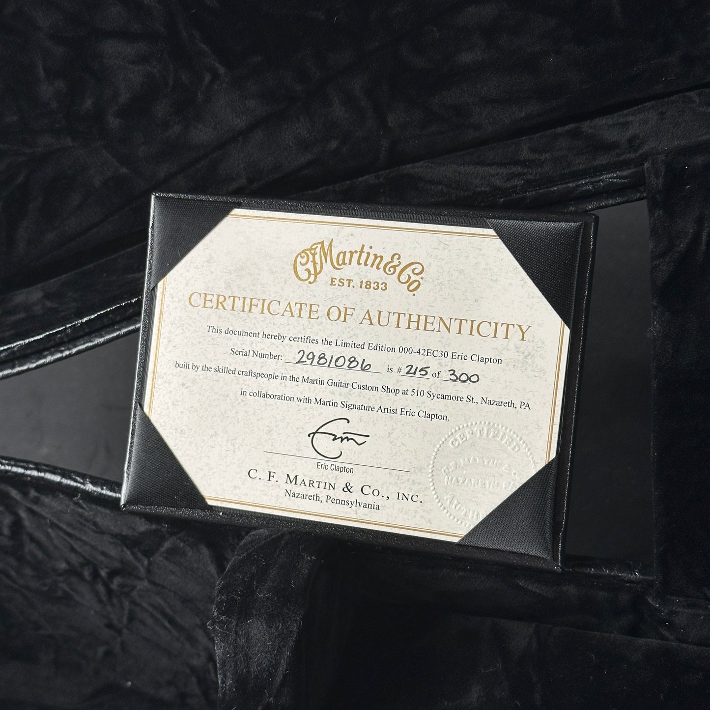 Martin Eric Clapton 30th Anniversary 000-42EC w/case