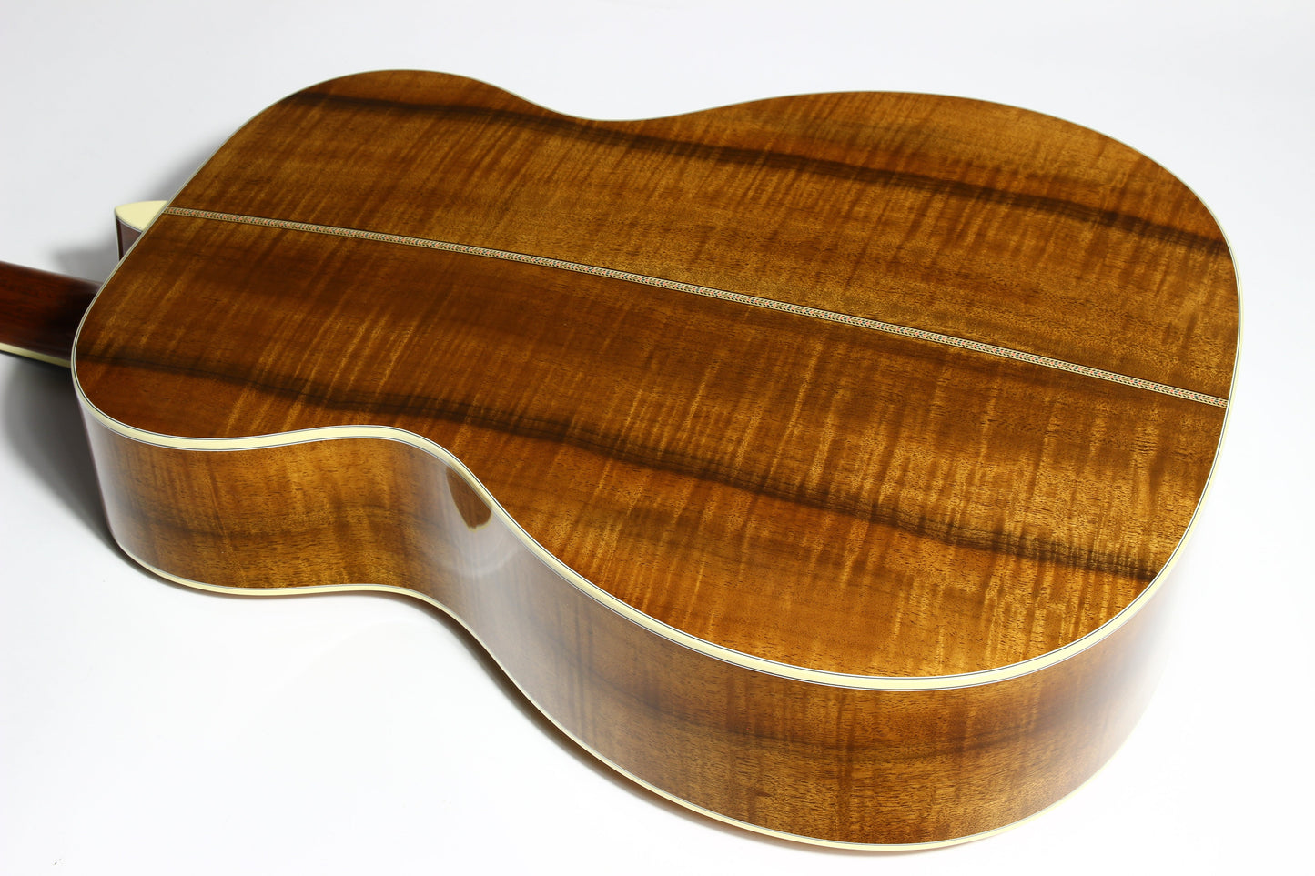 2008 Martin Limited Edition OM-42 Flamed Myrtle - 1 of 24, Engraved Tuners, Aged Toner