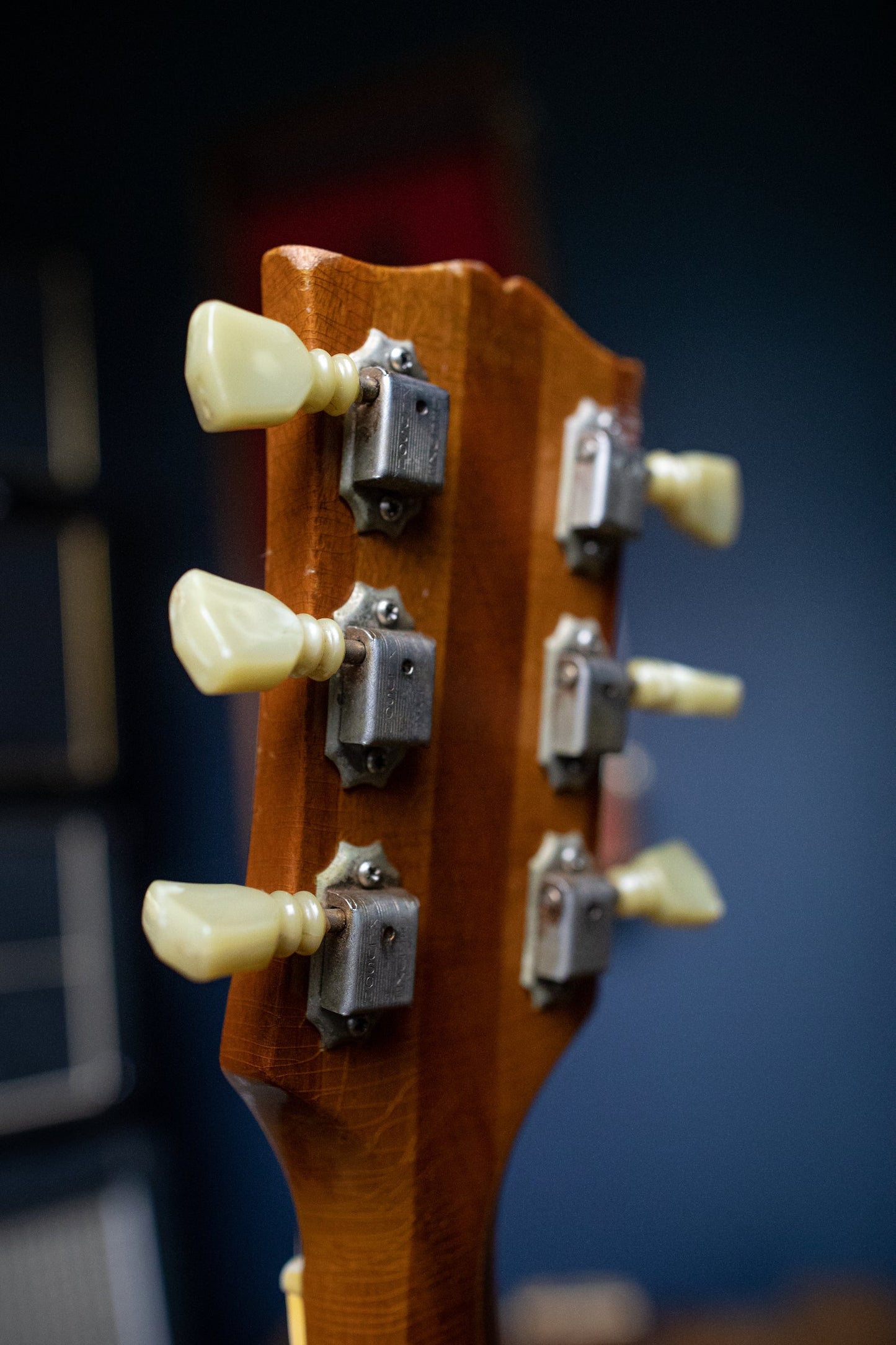 1969 Gibson Les Paul Goldtop Deluxe Electric Guitar