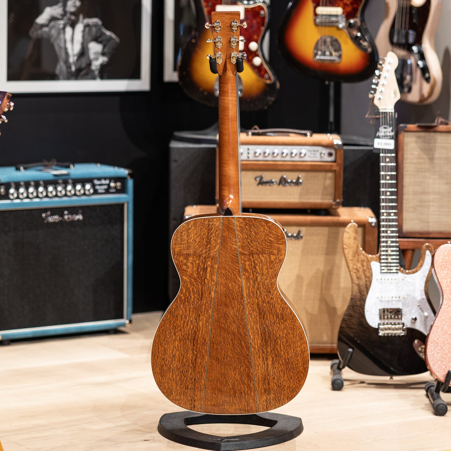 Martin CEO-11 - New Horizons Blue Burst