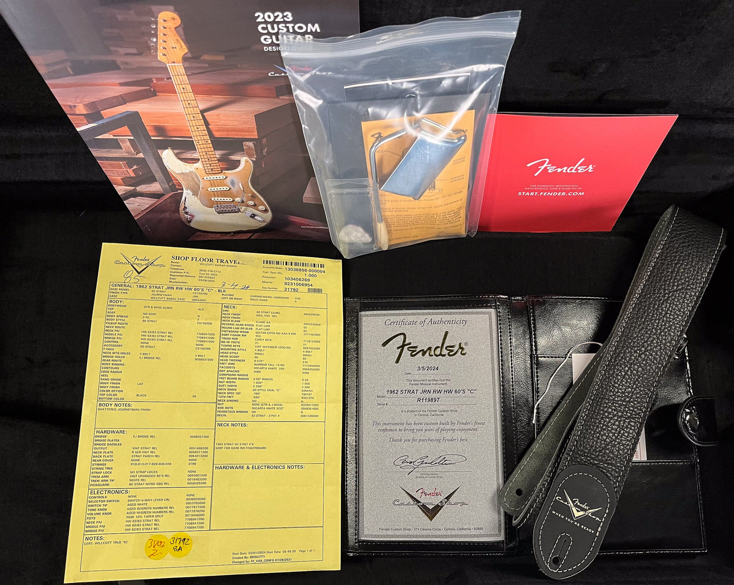 Fender Custom Shop Willcutt True '62 Stratocaster Journeyman Relic Black 60s Oval C (897)