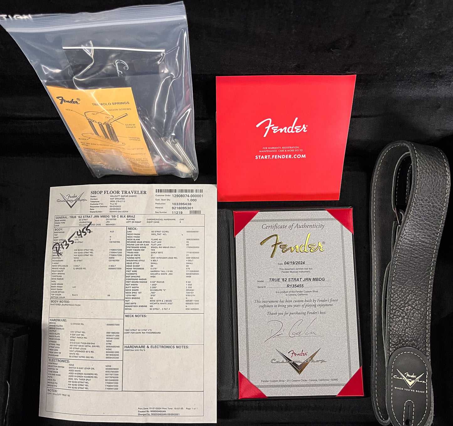 Fender Custom Shop Masterbuilt Dennis Galuzska True '62 Strat Journeyman Relic Black Brazilian 59 C (455)