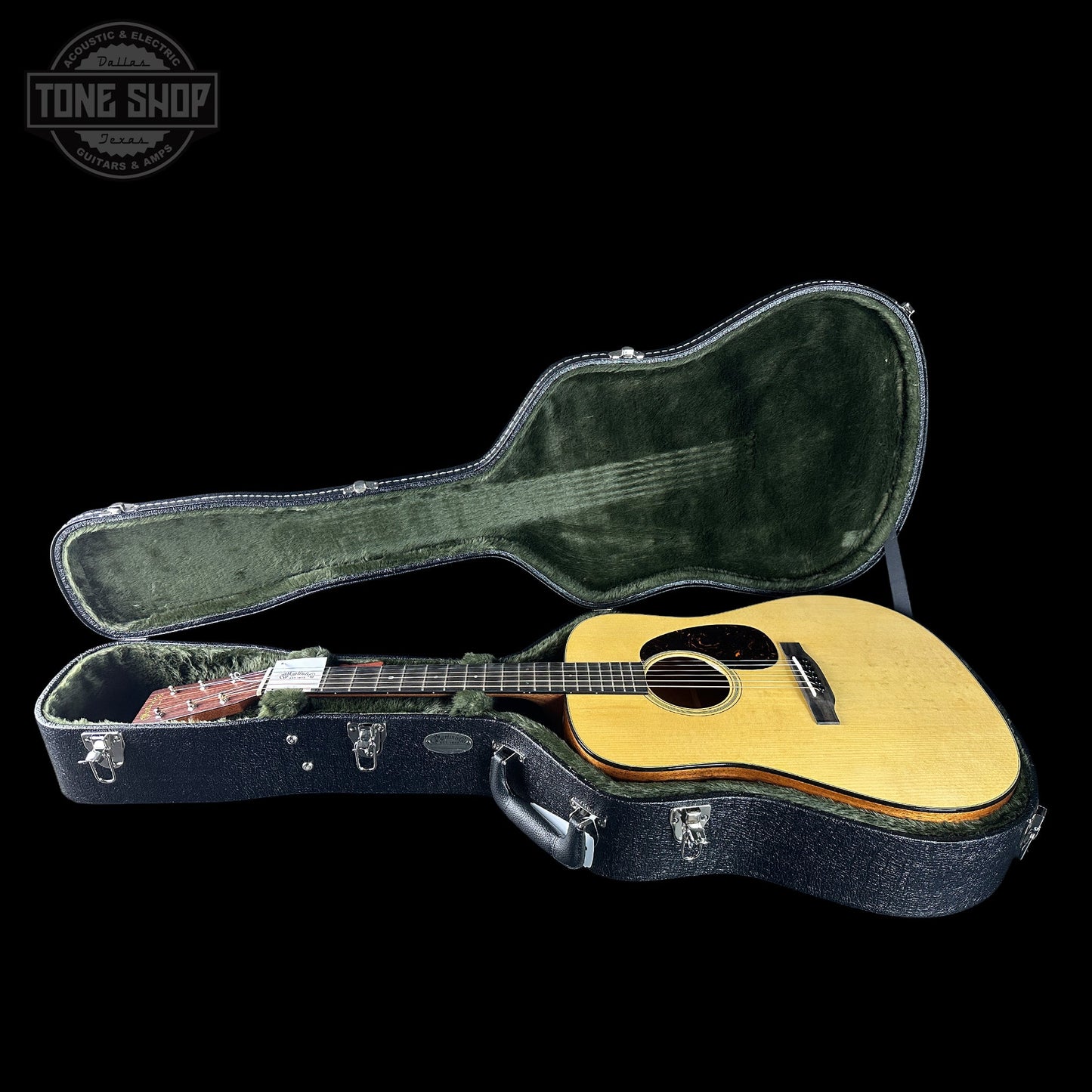 Martin Custom Shop D-18 Style Custom Edition w/case 3032021