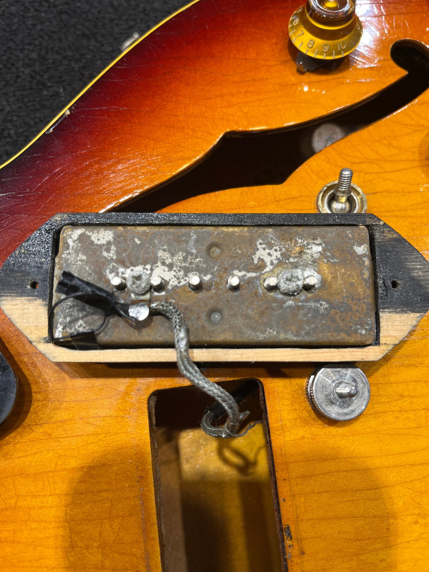 Gibson ES-330TD Sunburst 1959