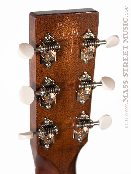 Leo Posch Acoustic Guitars - J-M