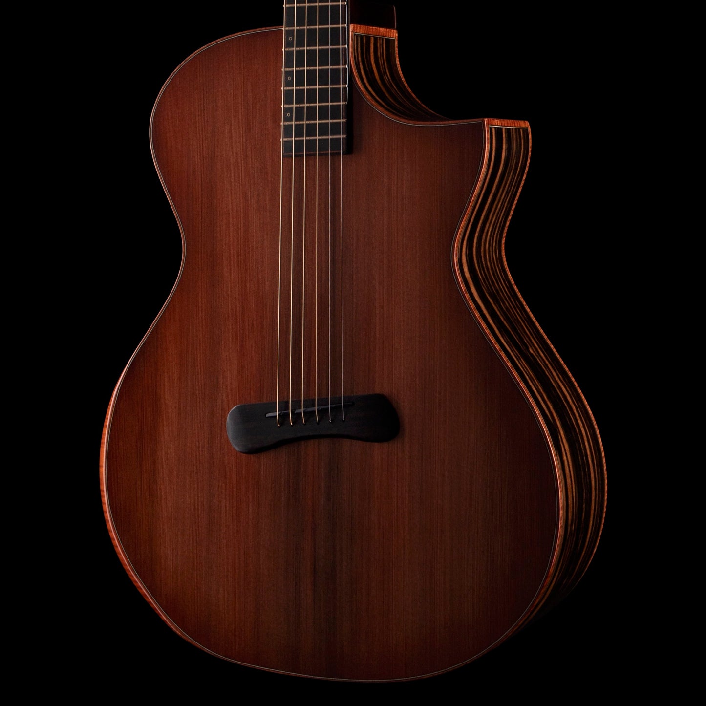 Skytop Grand Concert Crelicam Ebony/Tunnel 14 Redwood
