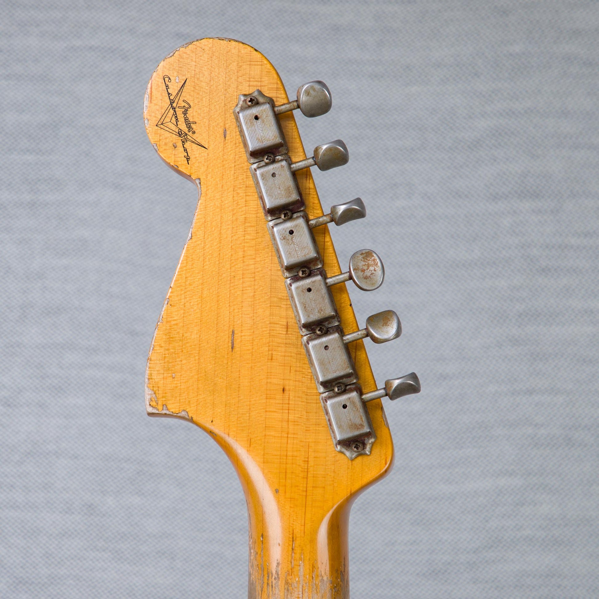 Fender Custom Shop 1962 Bass VI Super Heavy Relic Electric Guitar - Faded Ocean Turquoise - #CZ591279