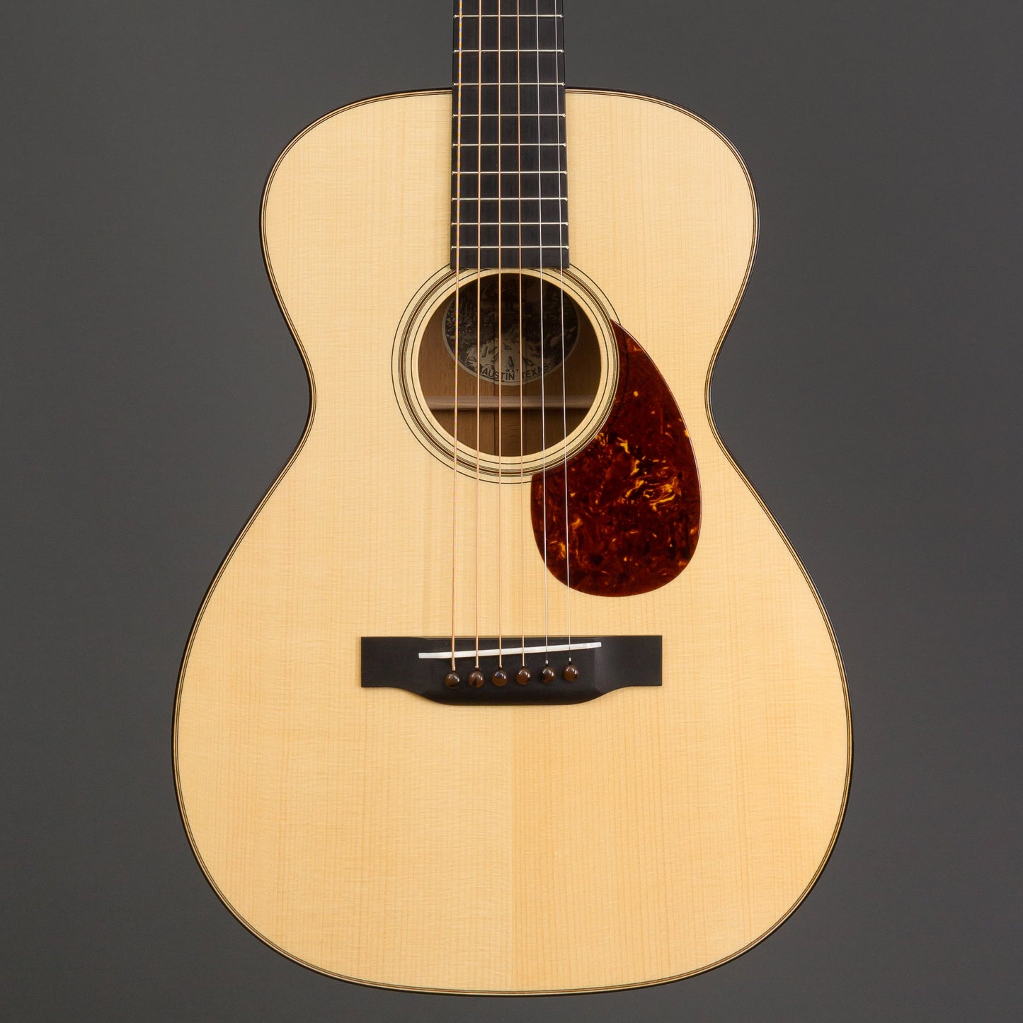 Collings Guitars - 01 A Traditional T Series