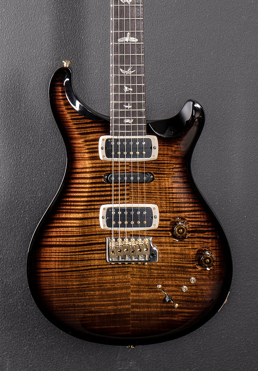 Modern Eagle V 10 Top - Black Gold Wraparound Burst