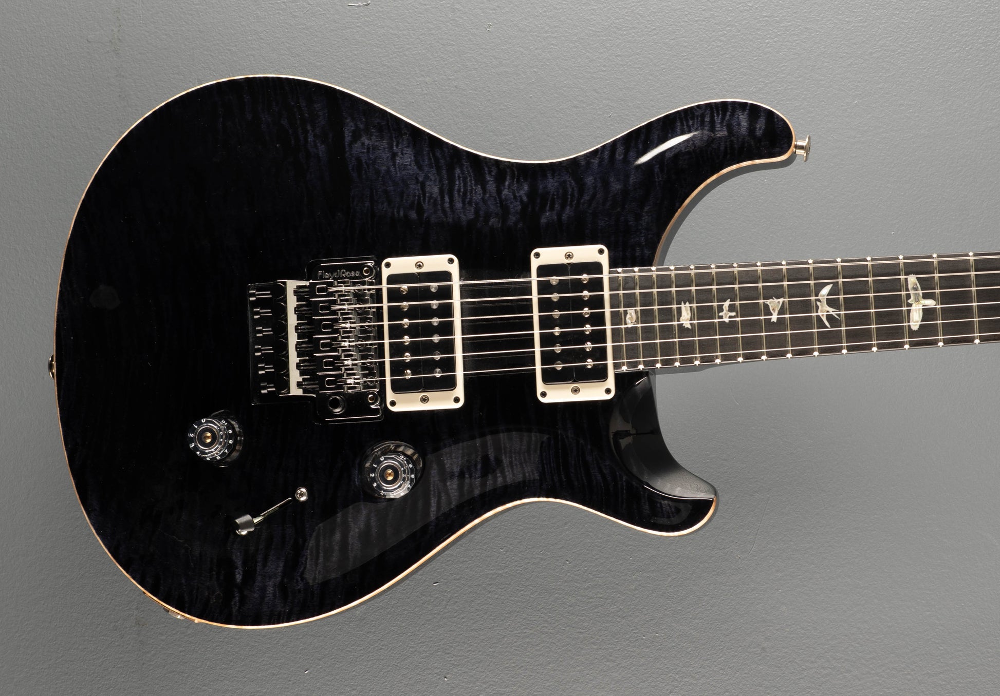 Custom 24 "Floyd" 10 Top - Grey Black