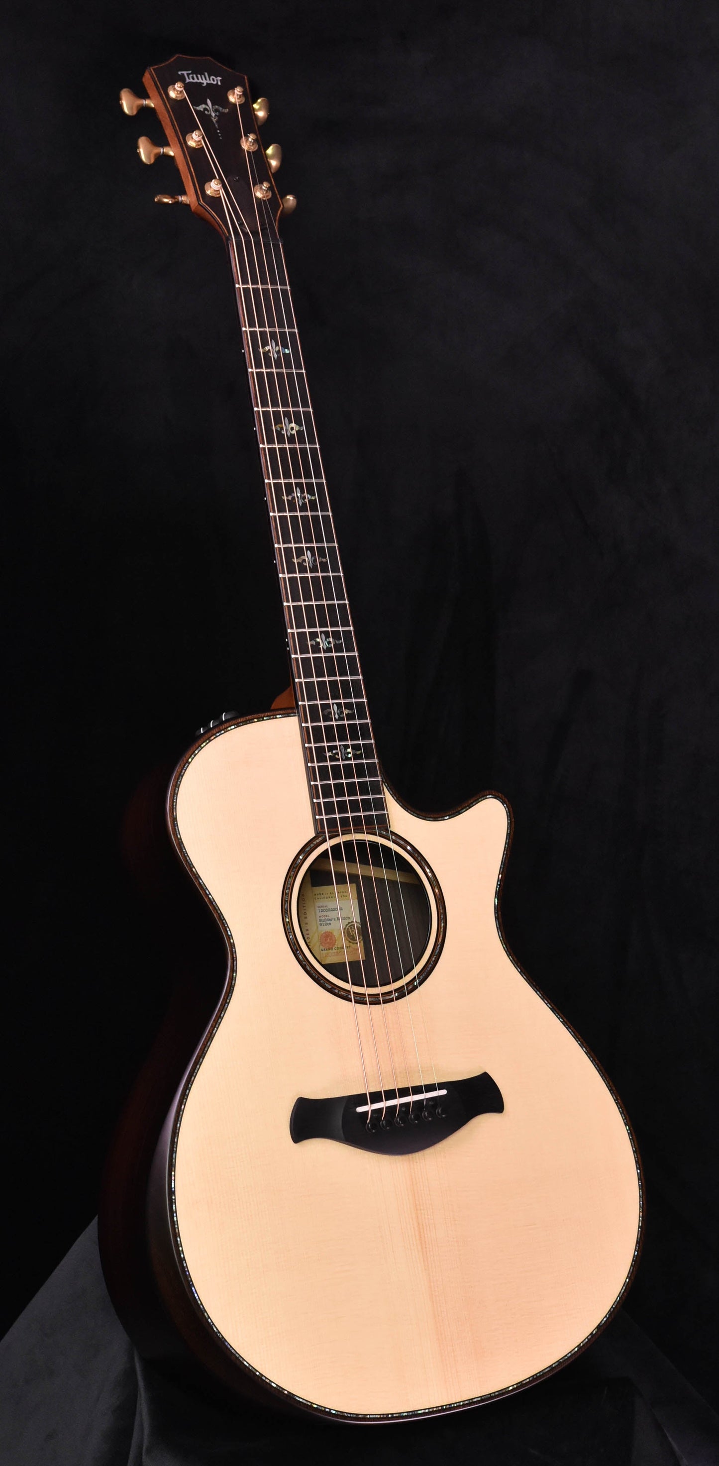 Taylor 912CE Builder's Edition Natural-  V Class Cutaway Guitar