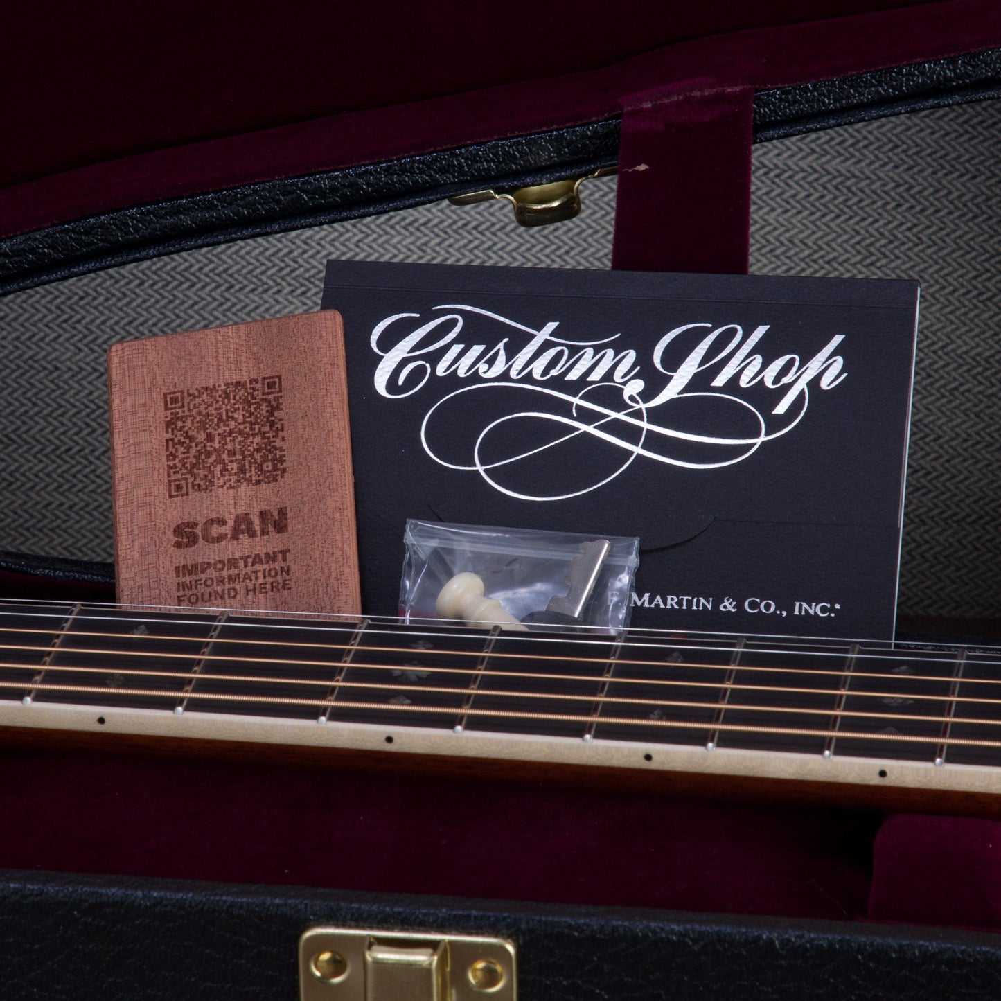 Martin Custom Shop OM Style Wild Grain Rosewood/Adirondack Spruce Acoustic Guitar - CHUCKSCLUSIVE - #M2816472