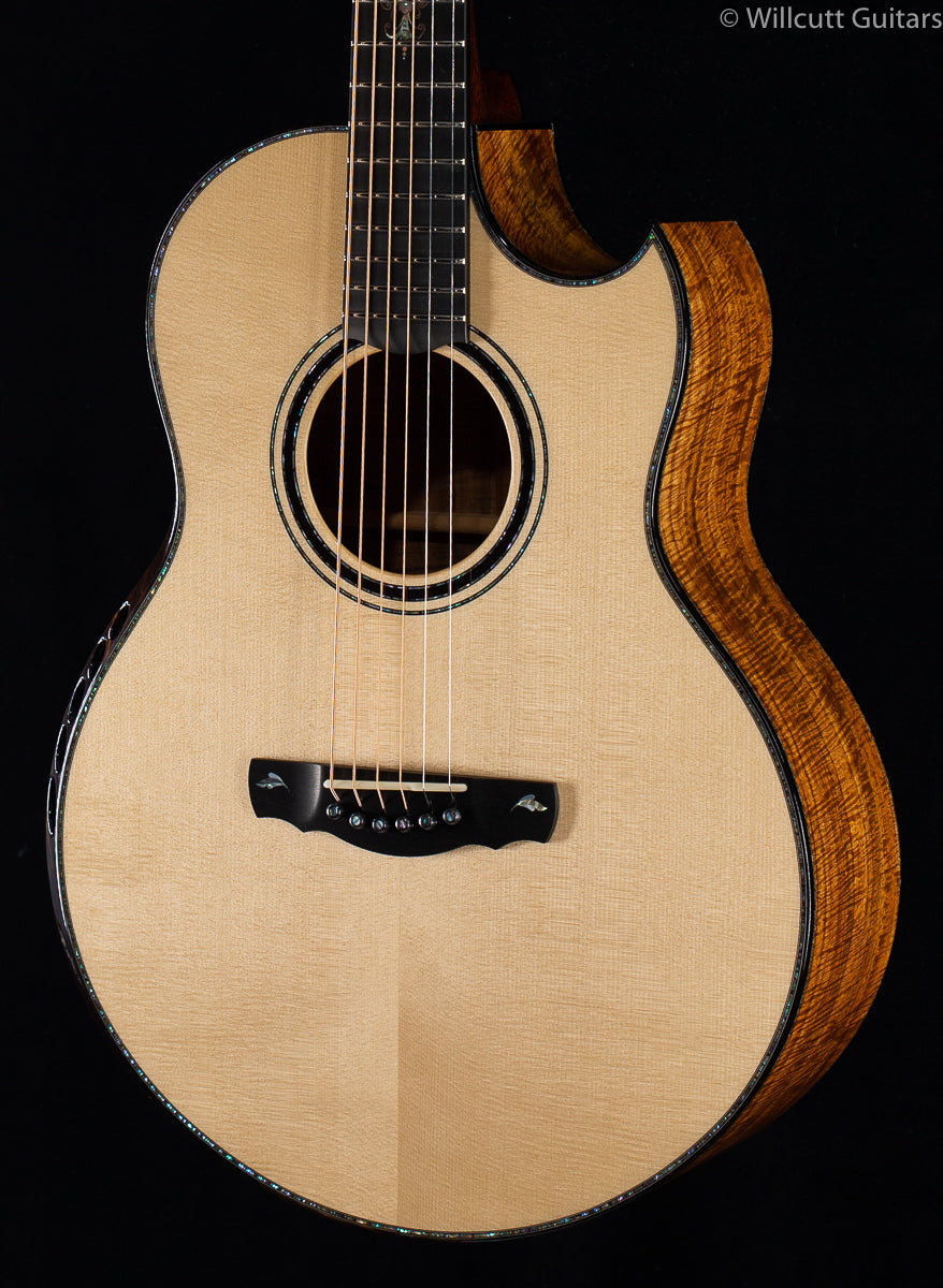 Kevin Ryan Paradiso Grand Concert w/ Master Grade Koa and Larry Robinson Inlay (018)