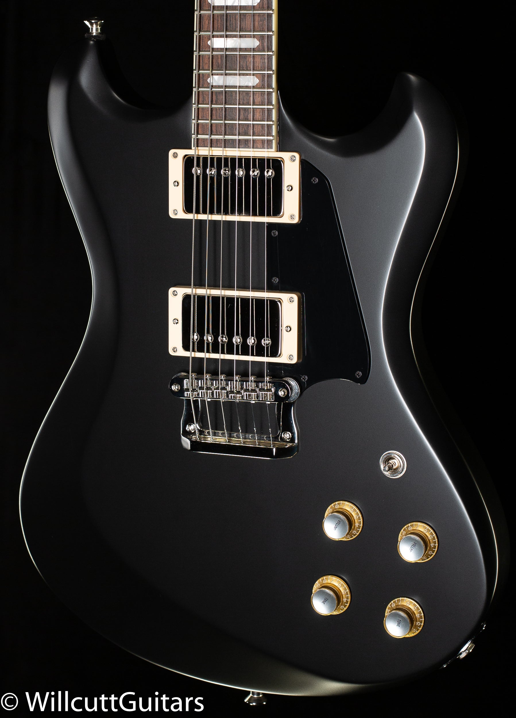 Knaggs Influence Honga Black (104)