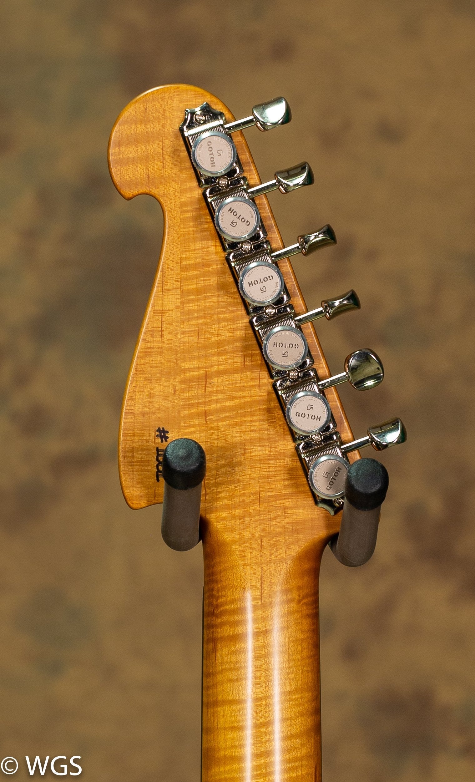 Knaggs Chesapeake Severn Blue Green Burst Tier 1 Quilt USED
