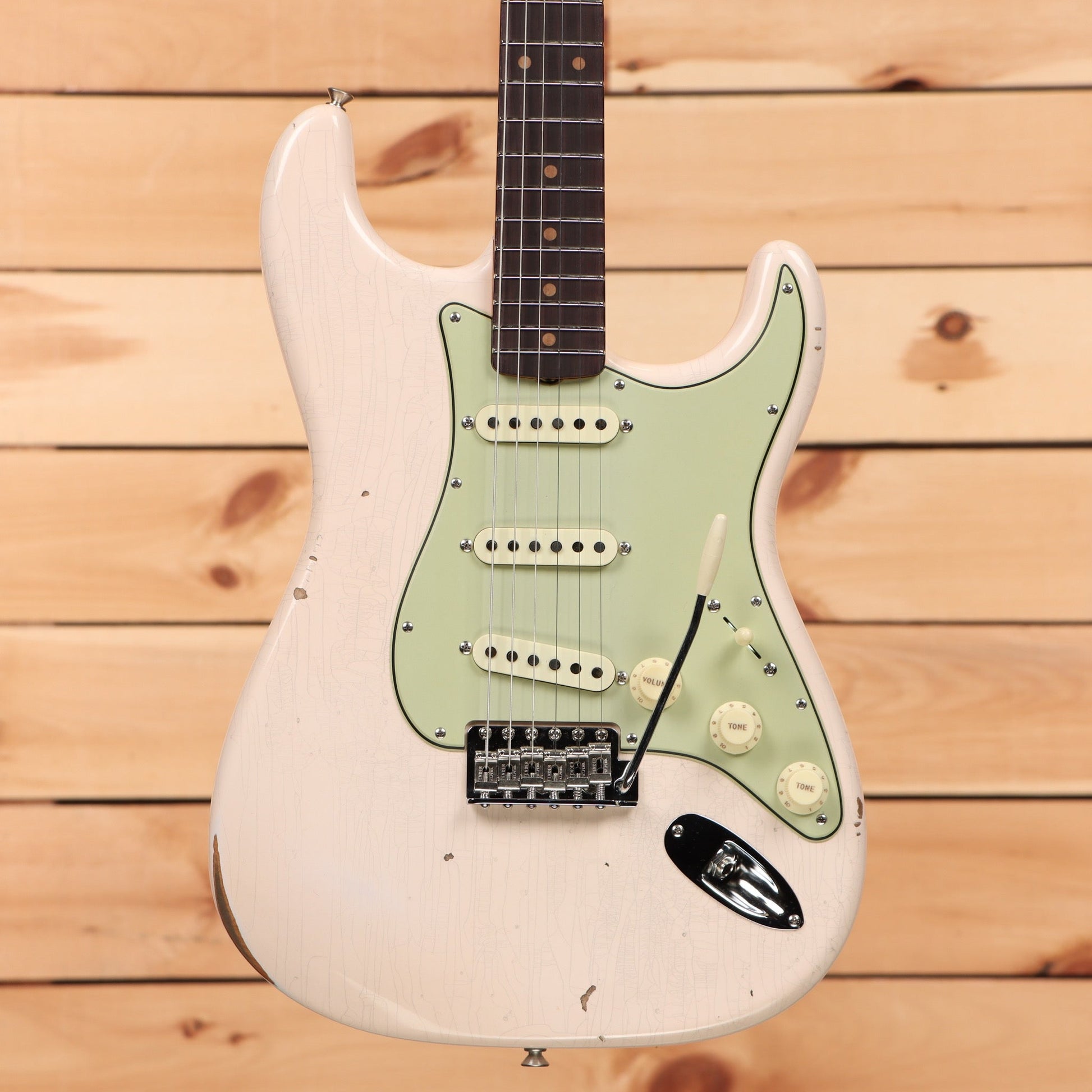 Fender Custom Shop Late 1962 Stratocaster Relic - Super Faded/Aged Shell Pink