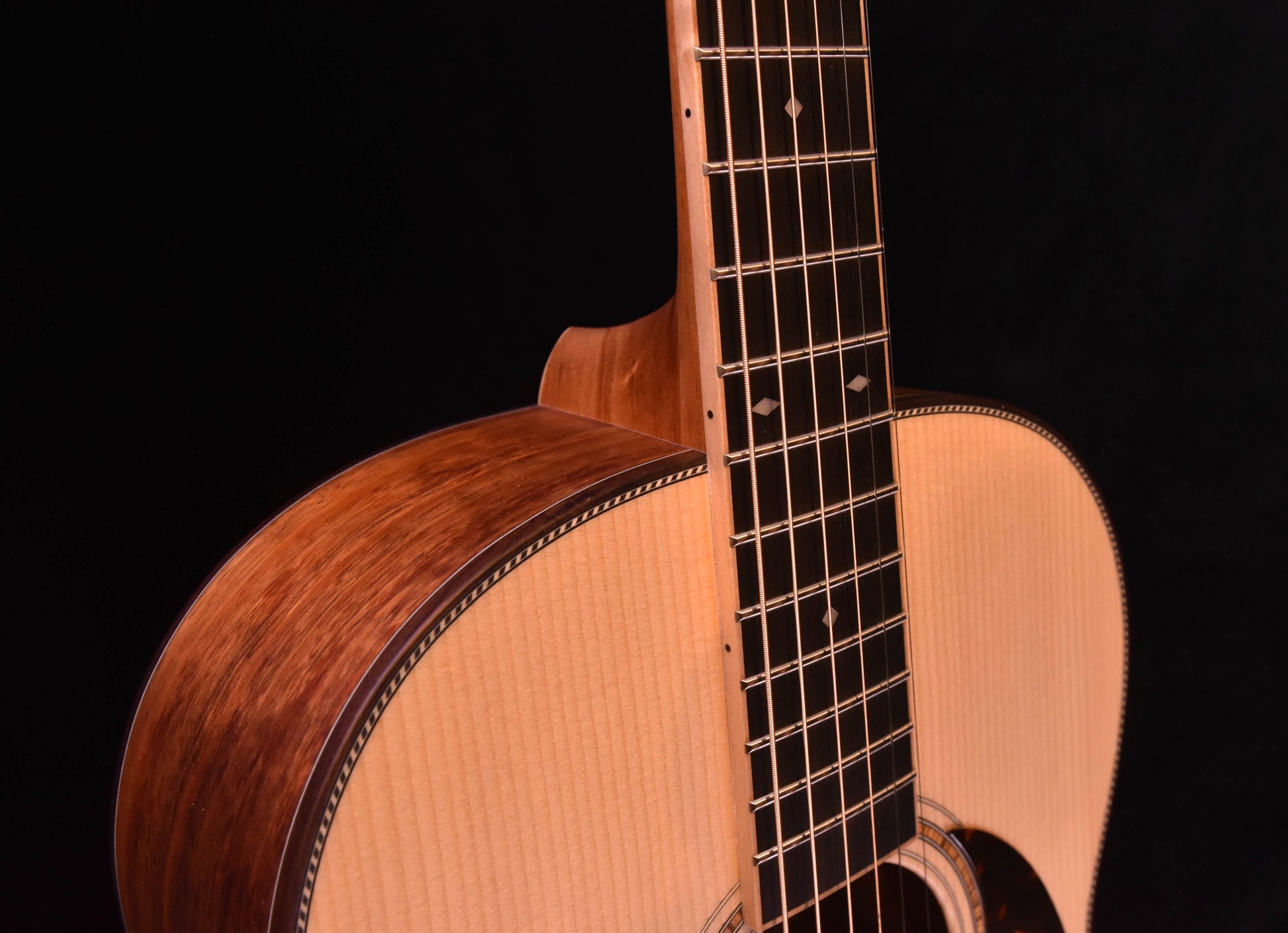 Larrivee 000-40 12 Fret Koa Small Body Special Acoustic Guitar