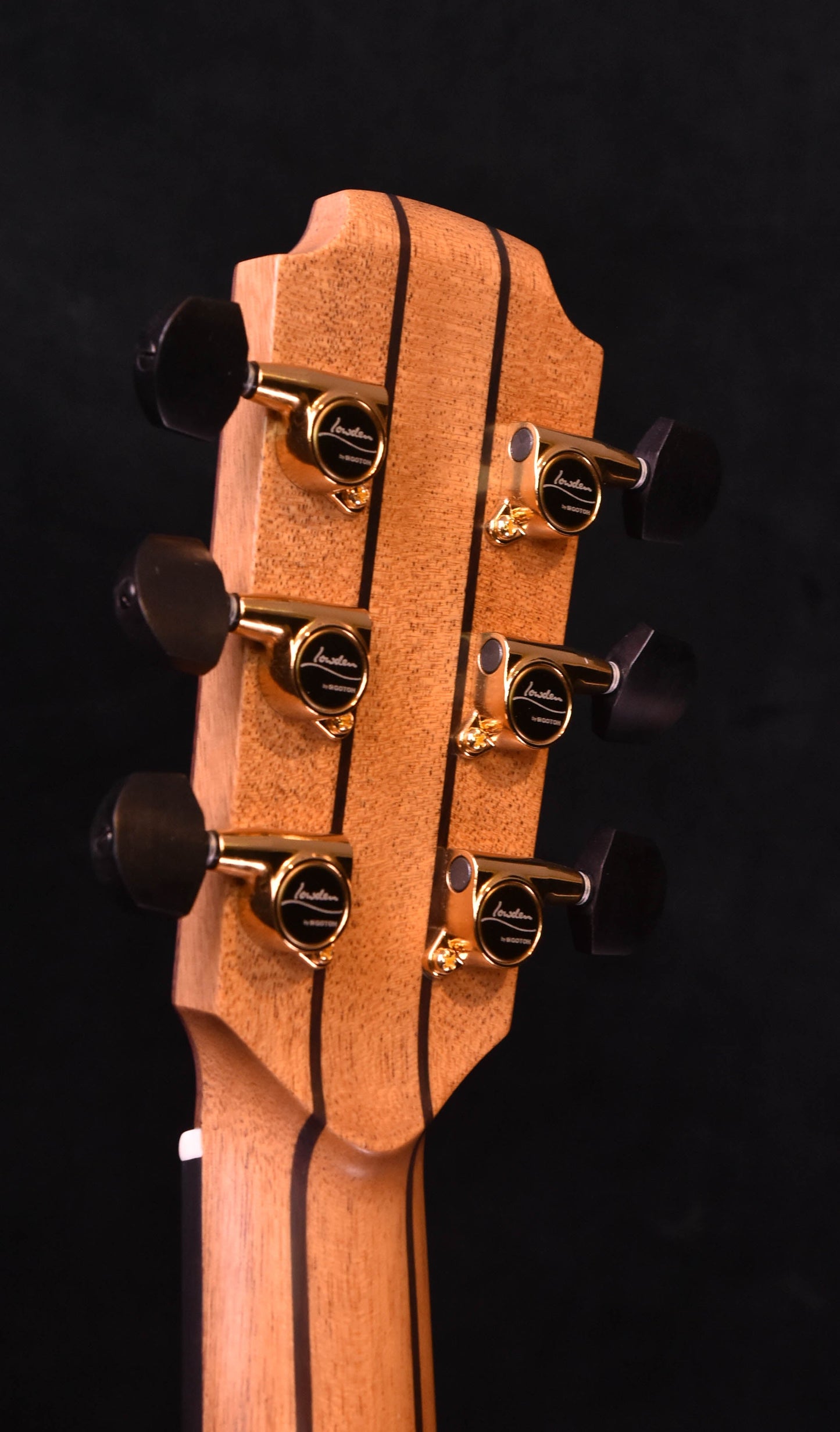 Lowden Thomas Leeb Signature AAAA Bastogne Walnut/ Sitka Spruce