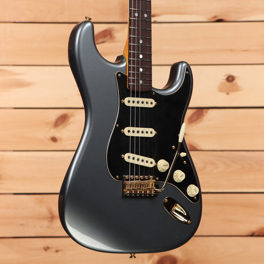 Fender Custom Shop Limited 1965 Dual-Mag Stratocaster Journeyman Relic - Faded/Aged Charcoal Frost Metallic