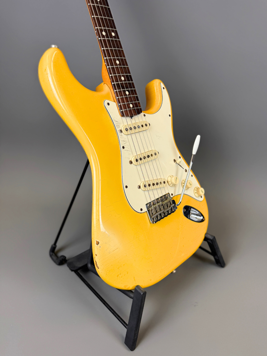 SOLD - Vintage Fender AVRI '62 Reissue Stratocaster Owned by Jim Moginie of Midnight Oil - USA 1983