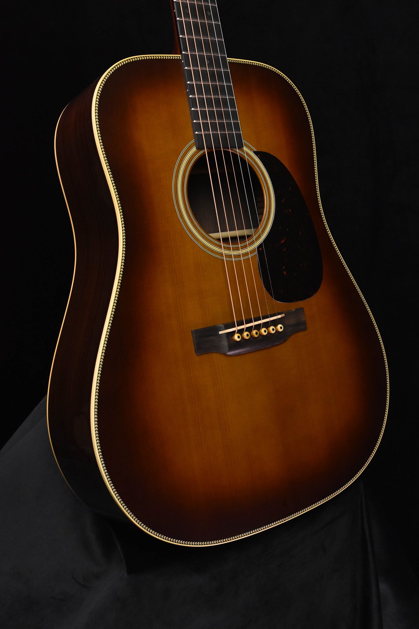 Martin Custom Shop Expert D-28 Authentic Dreadnought Acoustic Guitar with Stage 1 Aging Ambertone (CE-04)