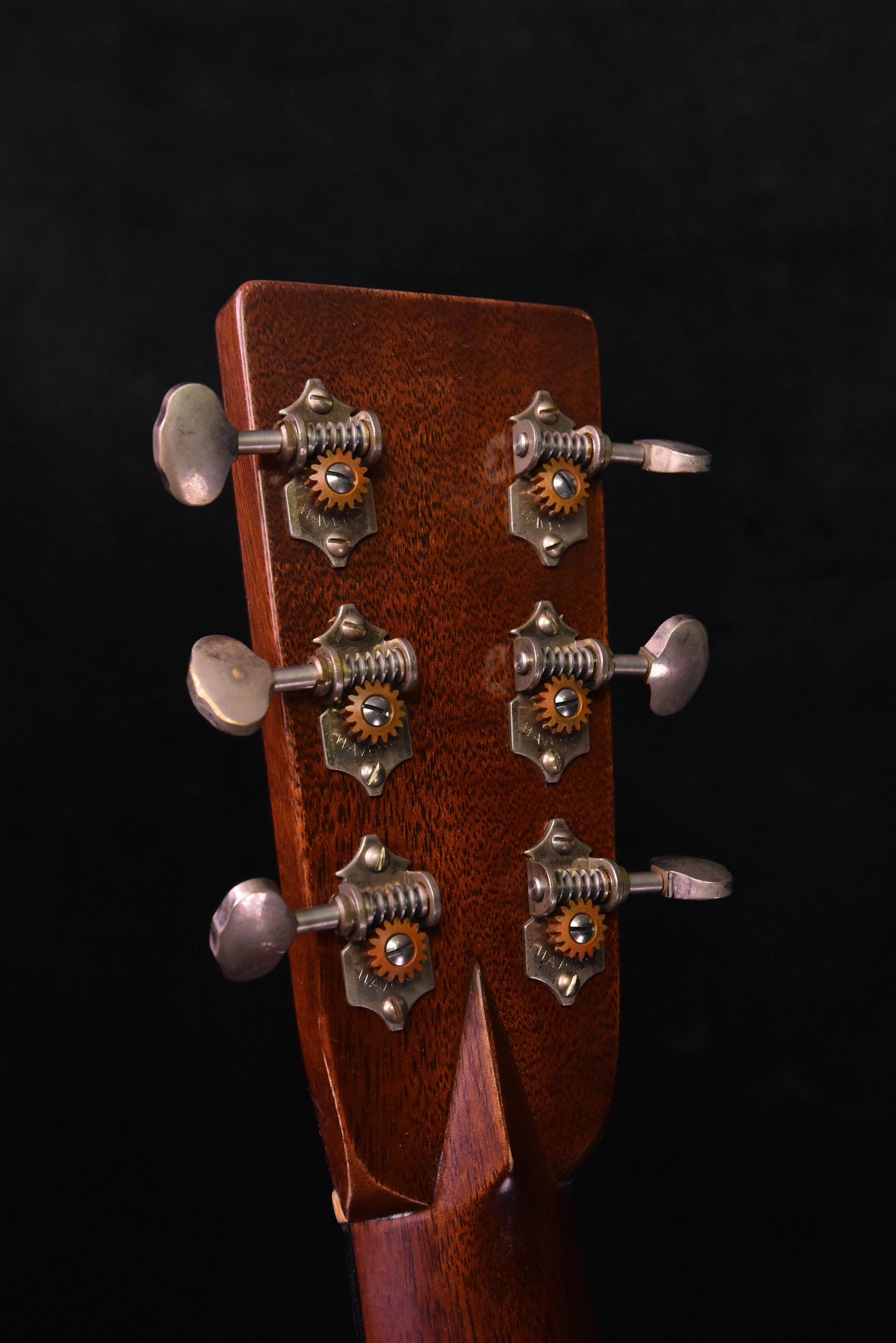 Martin Custom Shop Expert D-28 Authentic Dreadnought Acoustic Guitar with Stage 1 Aging Ambertone (CE-04)