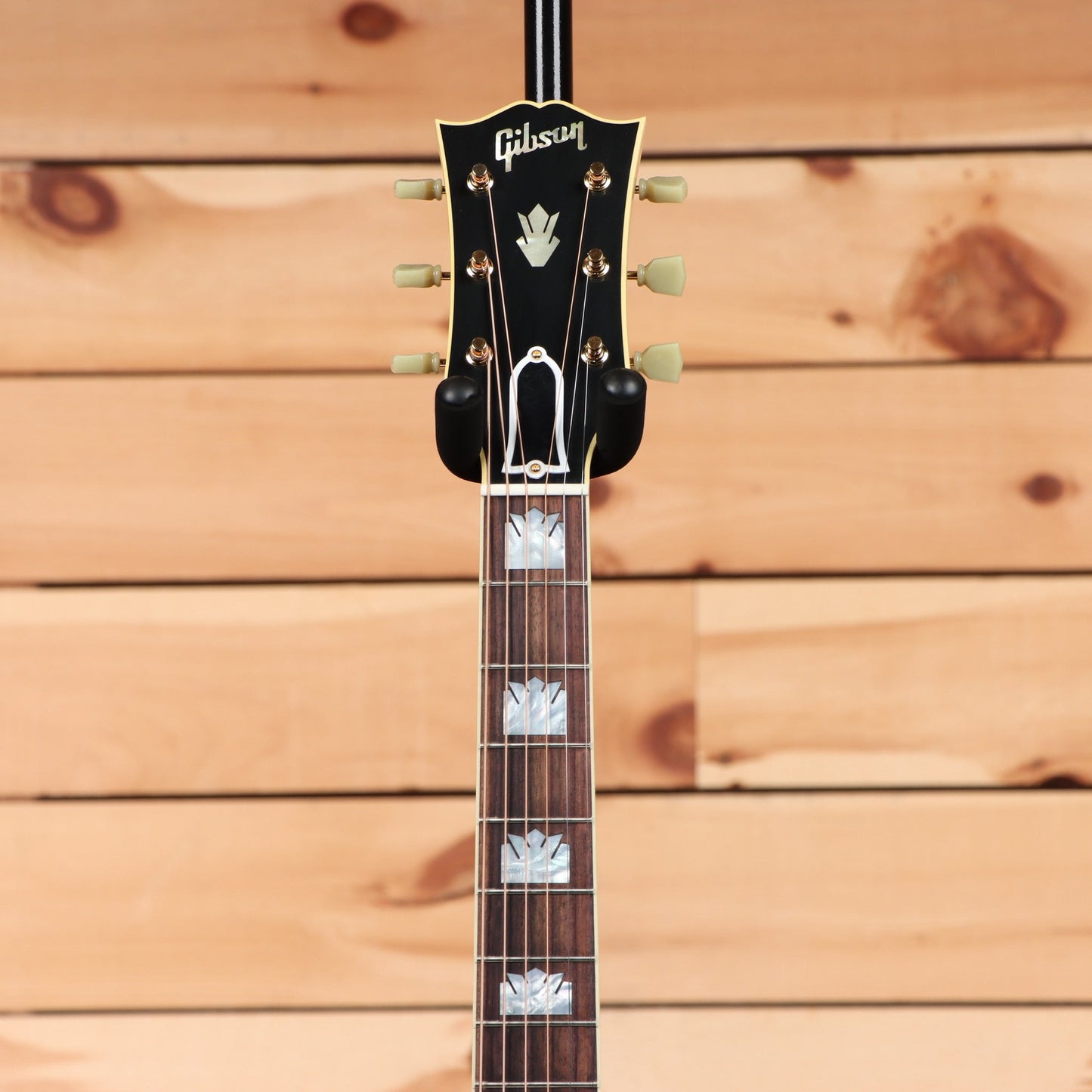 Gibson 1957 SJ-200 - Antique Natural