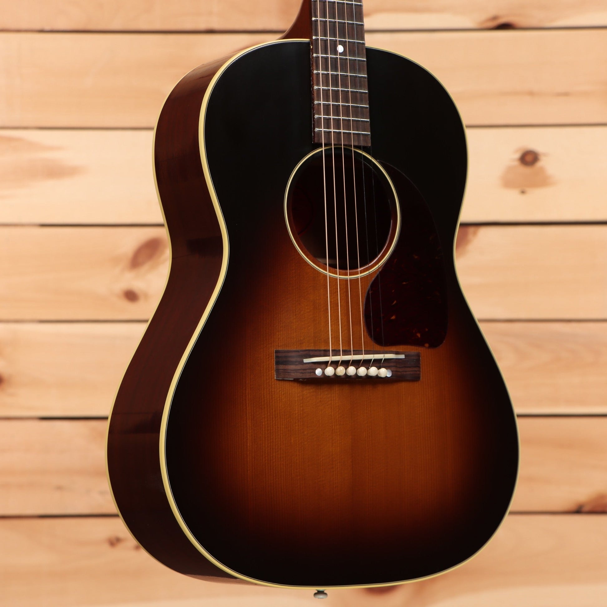 Gibson 1942 Banner LG-2 - Vintage Sunburst