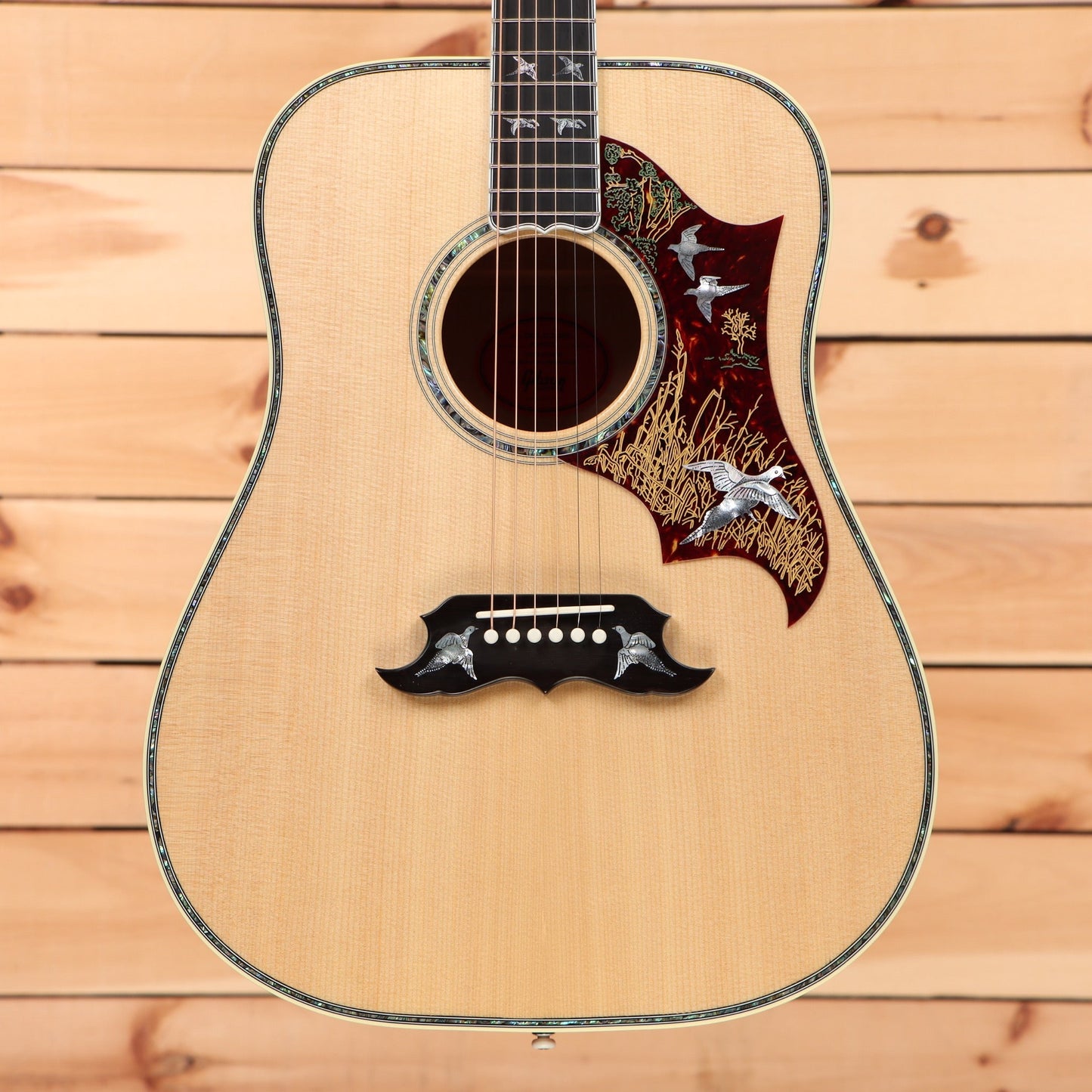 Gibson Doves In Flight - Antique Natural