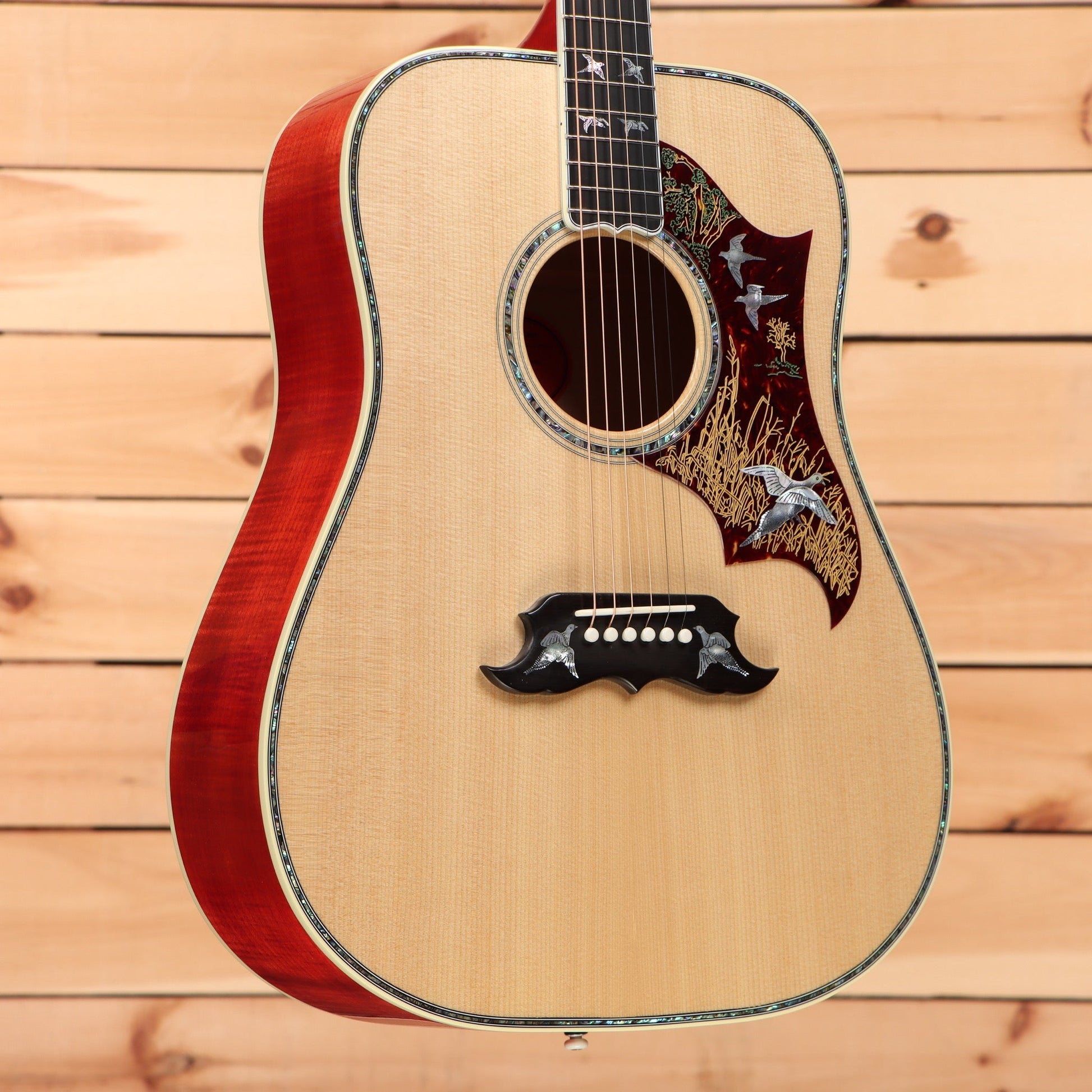 Gibson Doves In Flight - Antique Natural