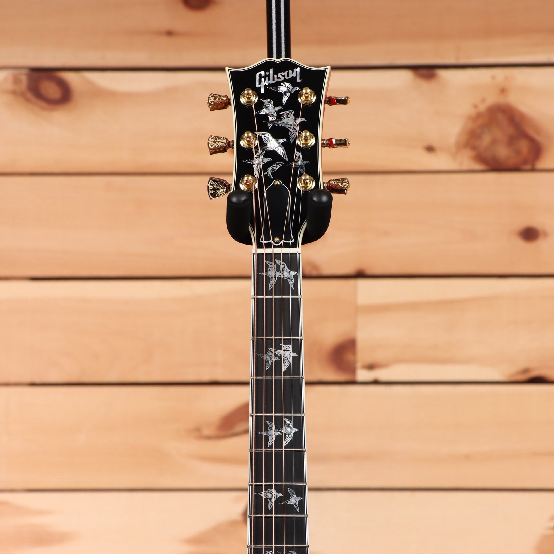 Gibson Doves In Flight - Antique Natural