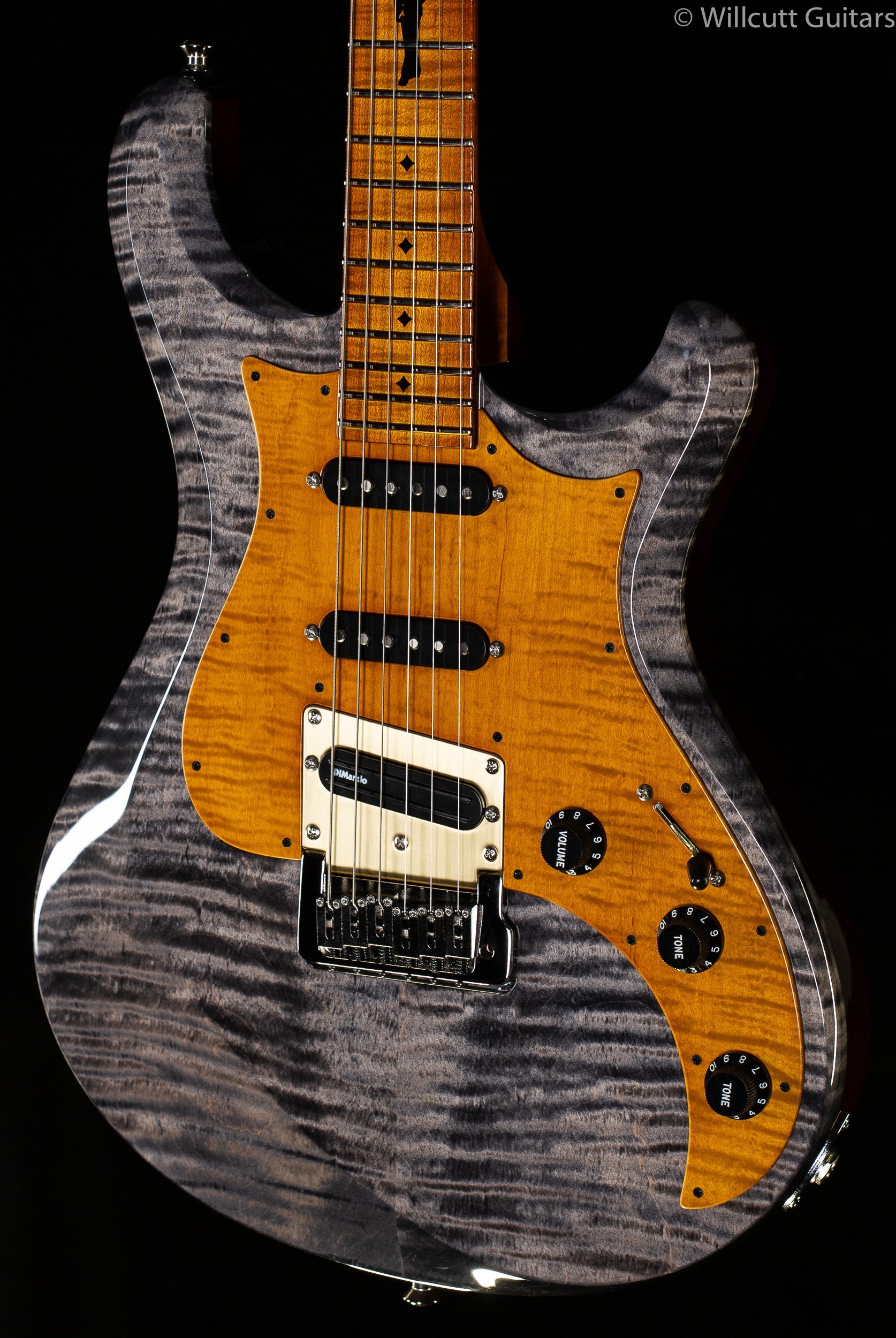 Knaggs Severn Trem Larry Mitchell Model Onyx