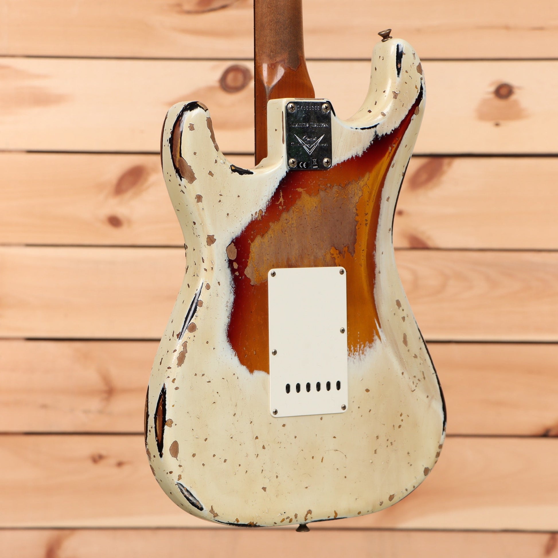 Fender Custom Shop Limited Roasted 1960 Stratocaster Super Heavy Relic - Aged Olympic White over 3 Color Sunburst