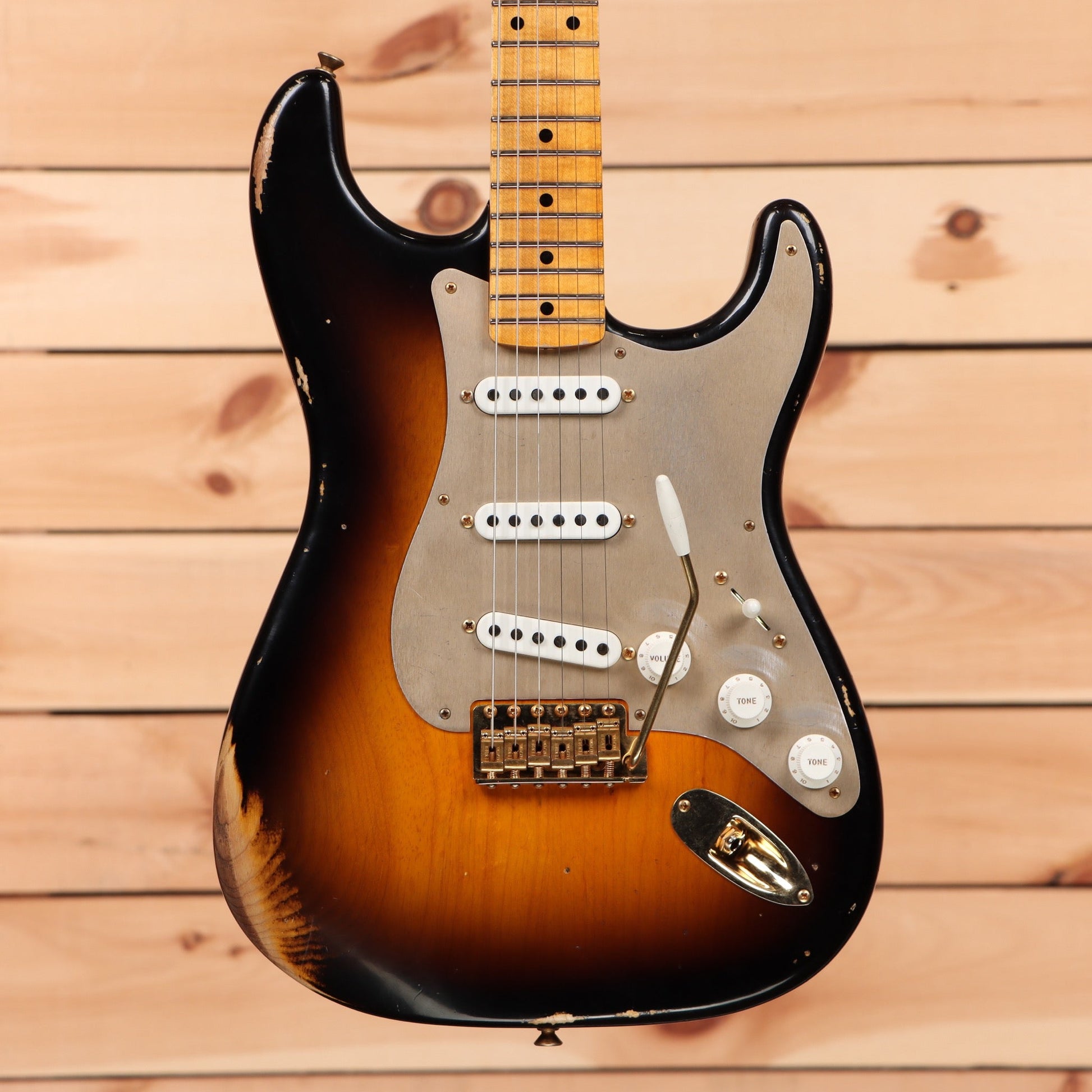 Fender Custom Shop Limited 1955 Stratocaster Relic - Wide Fade 2 Color Sunburst