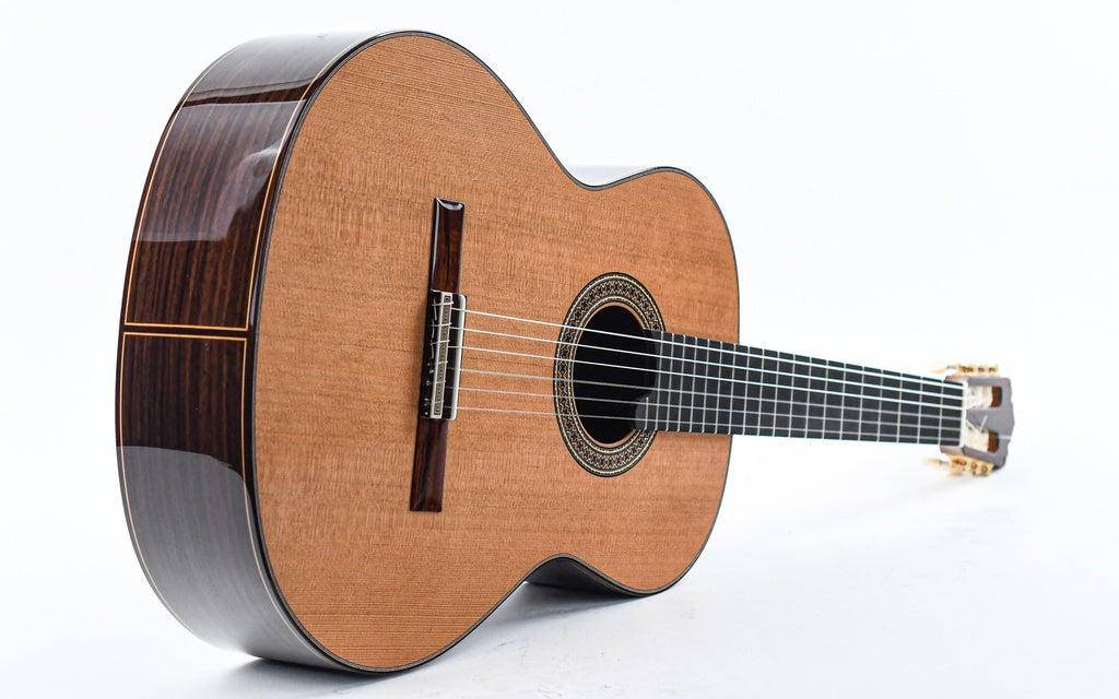 Alhambra Javier Mengual Luthier Cedar