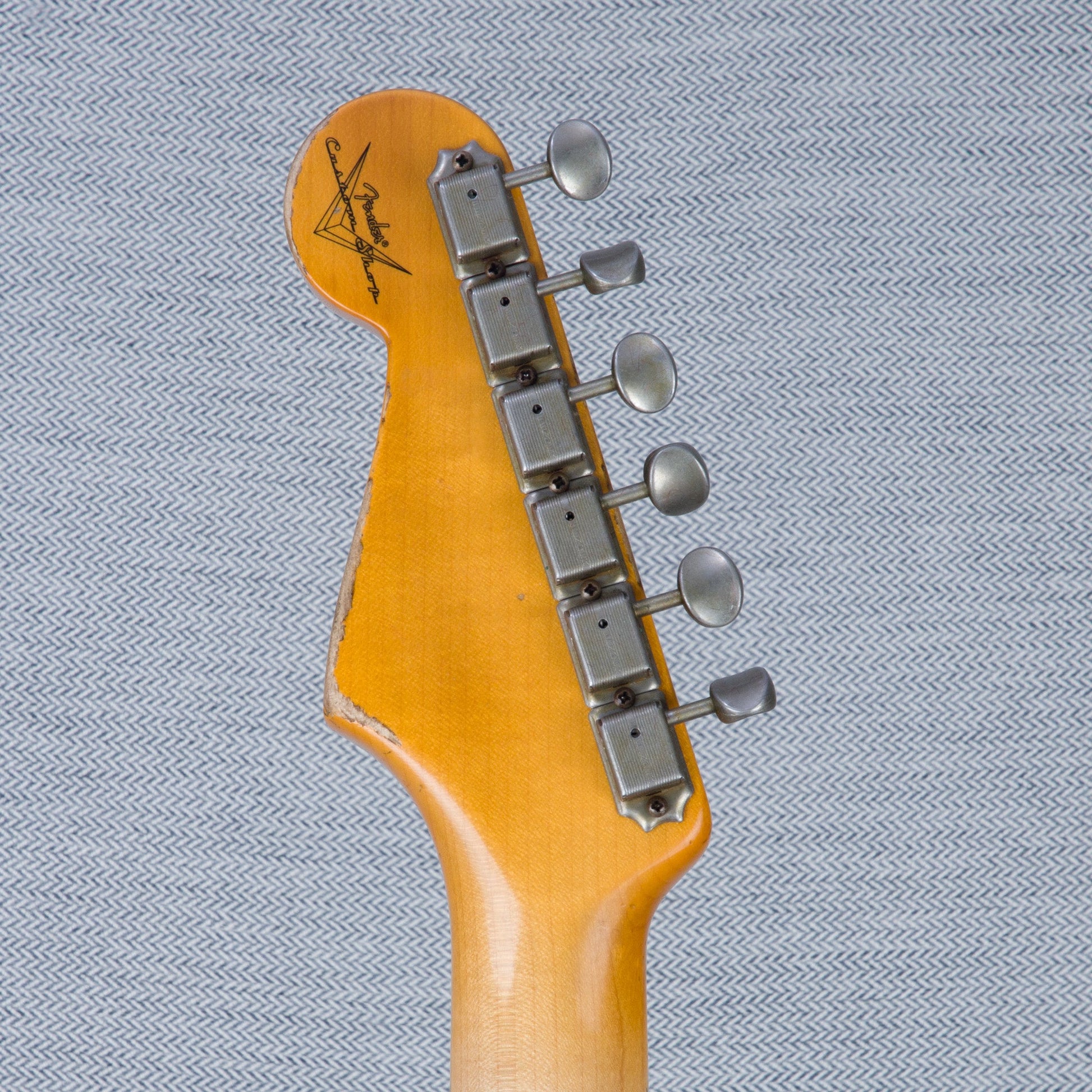 Fender Custom Shop Limited Edition 70th Anniversary 1954 Stratocaster Super Heavy Relic Guitar - Wide-Fade 2-Tone Sunburst - #XN4990