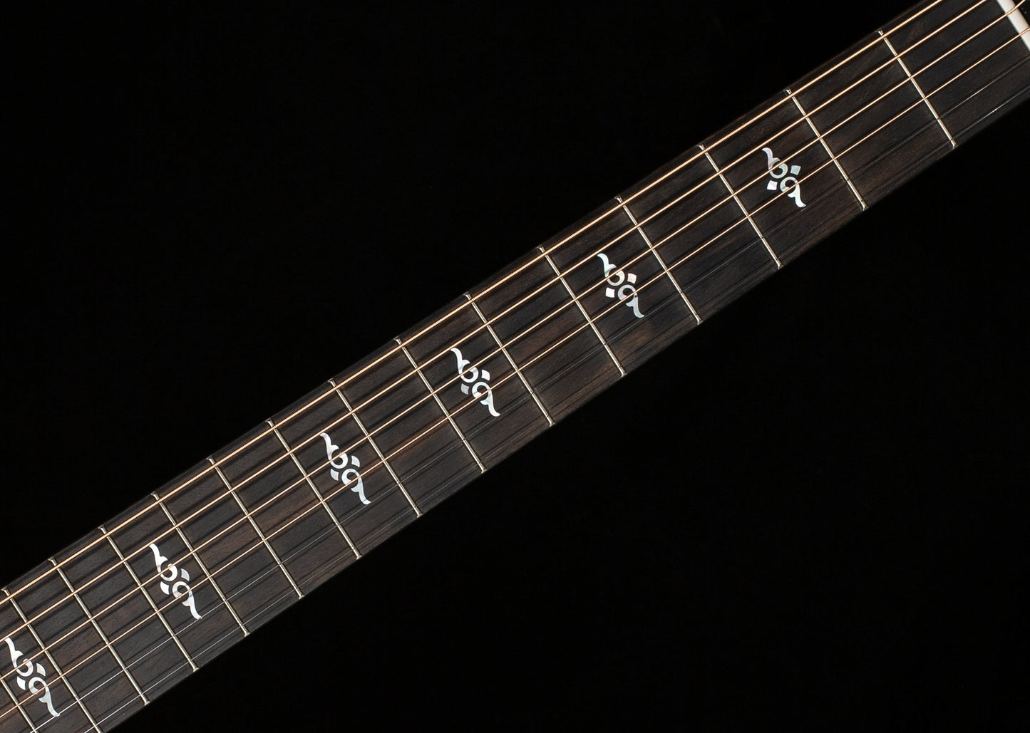 Taylor Gold Label 814e Honduran Rosewood/Torreified Sitka (045)
